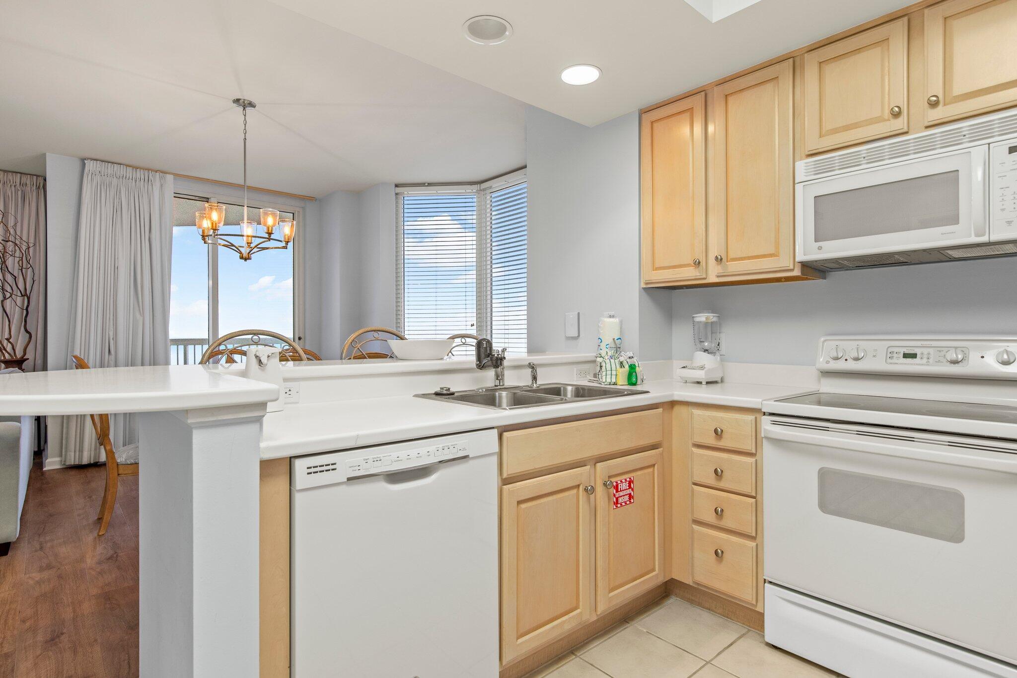 Silver Beach Towers East - Residential