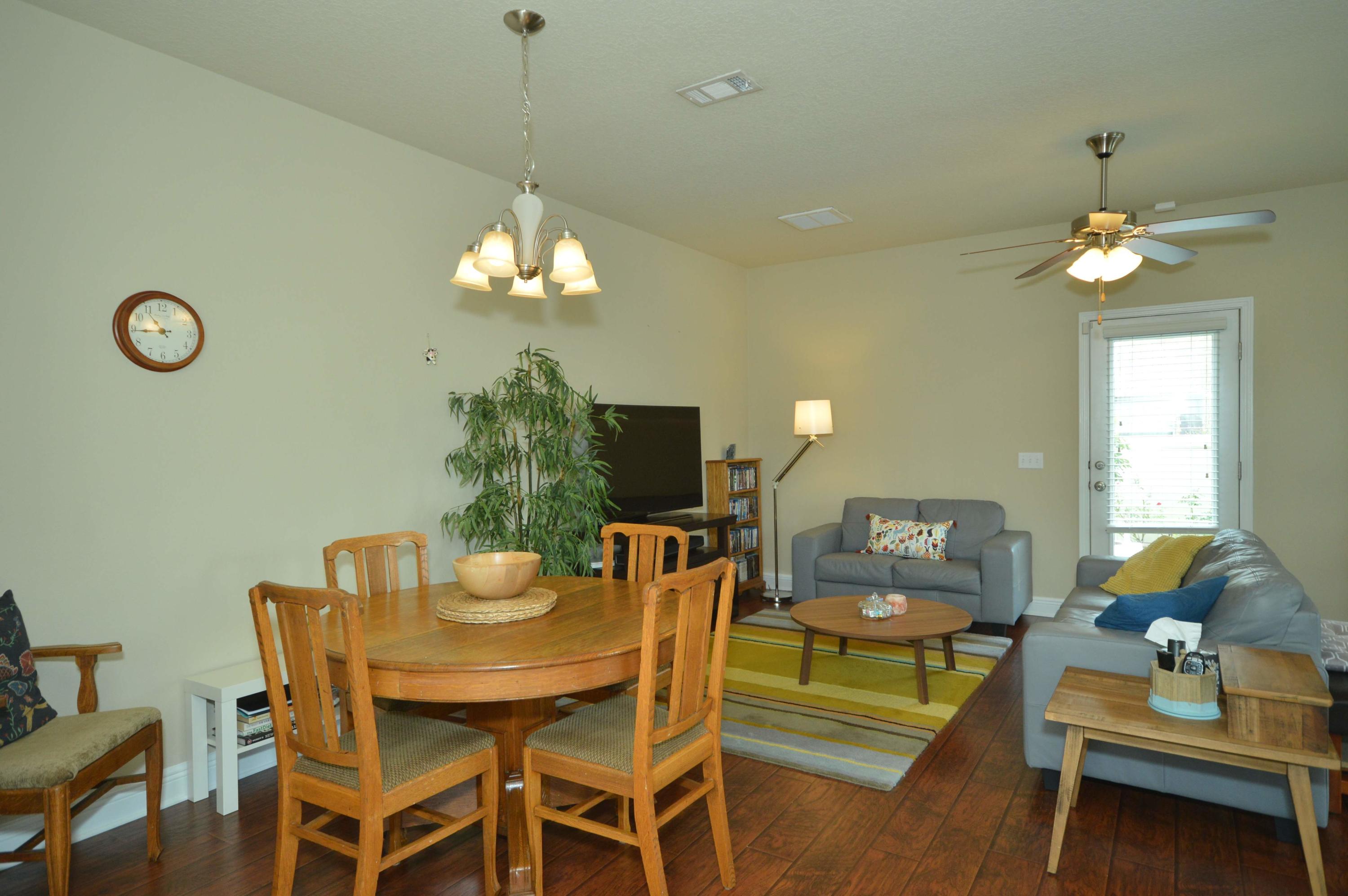 RESERVE POINTE - Residential