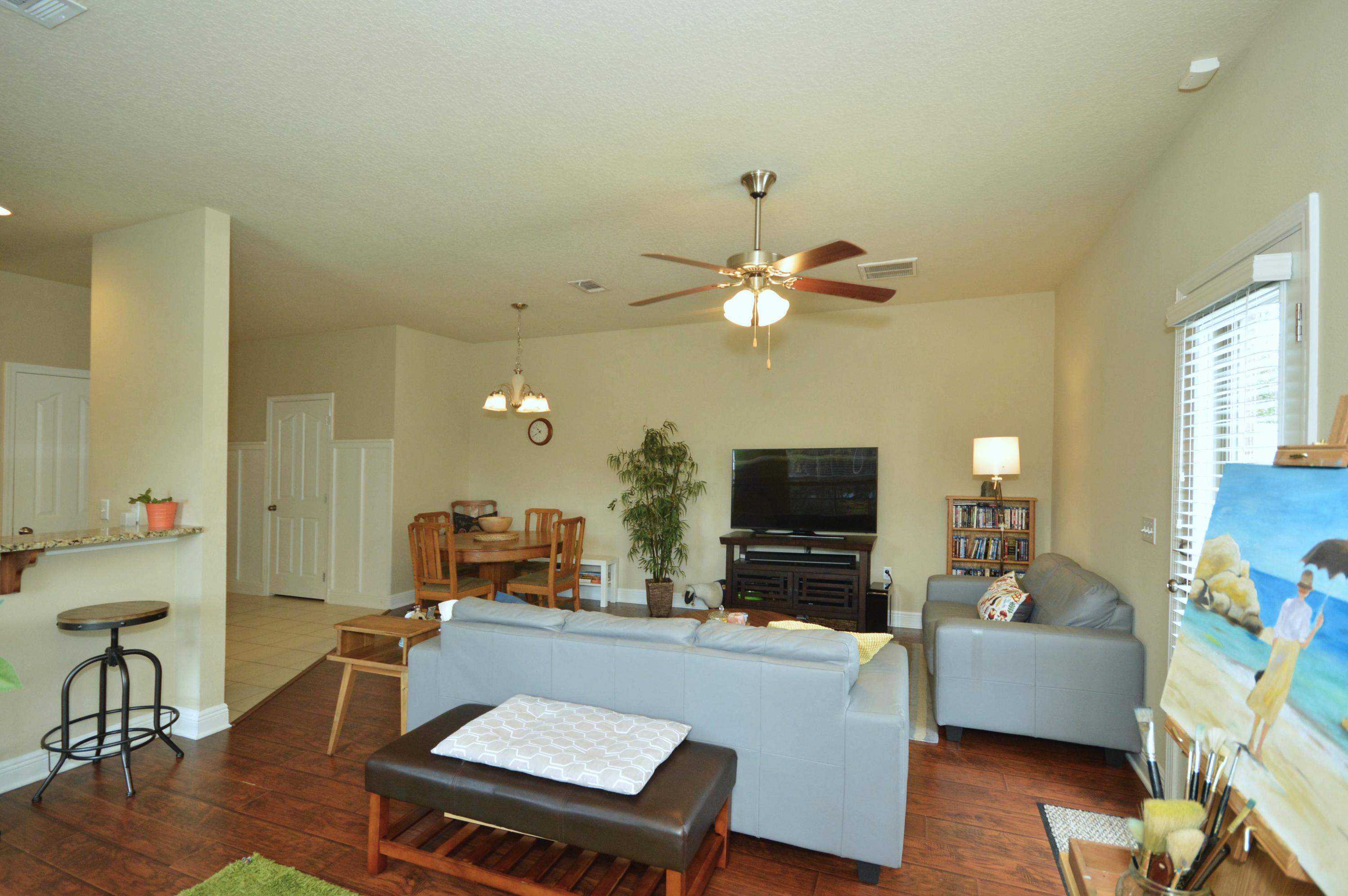 RESERVE POINTE - Residential