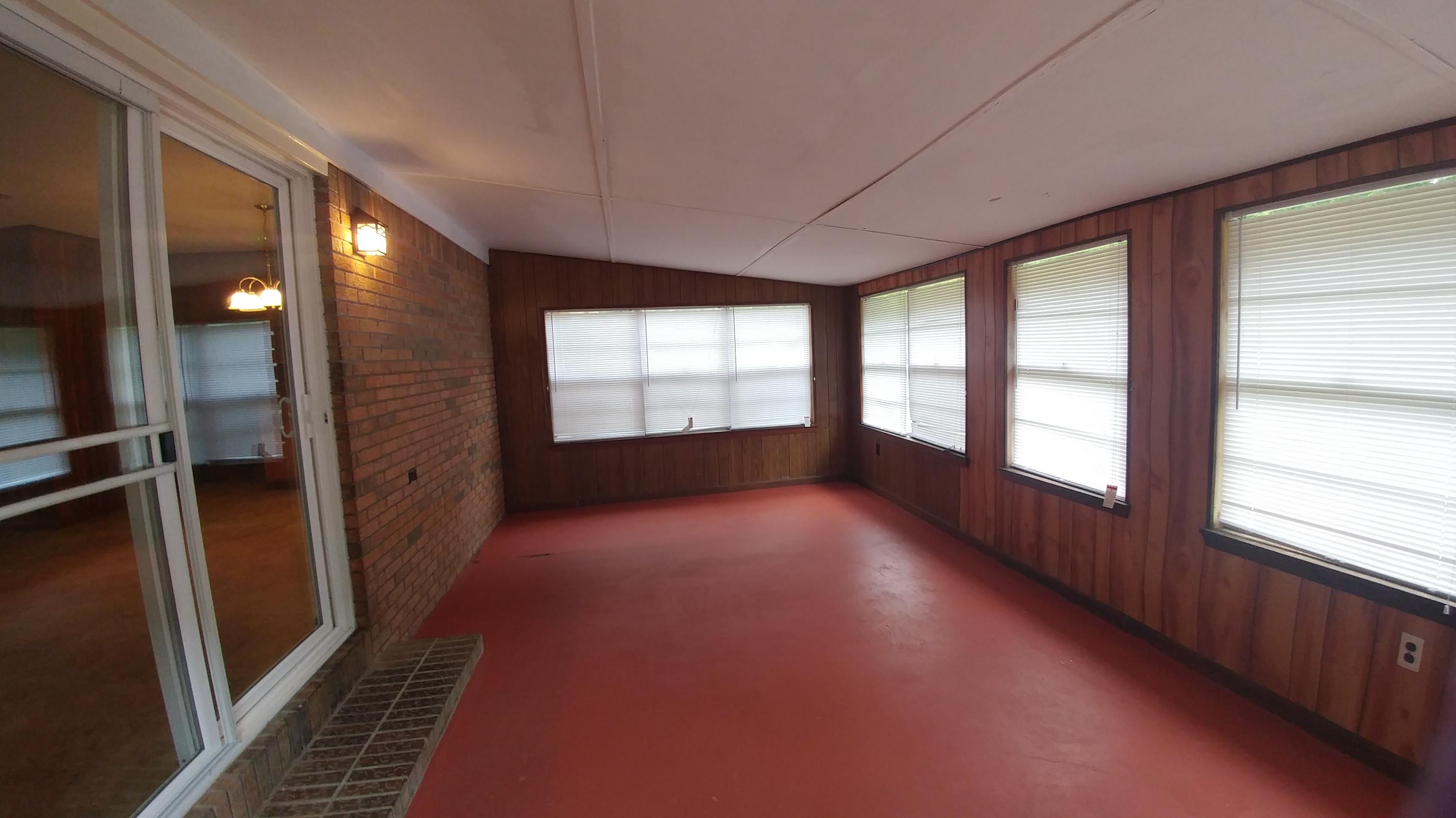 CRESTVIEW - Residential Lease