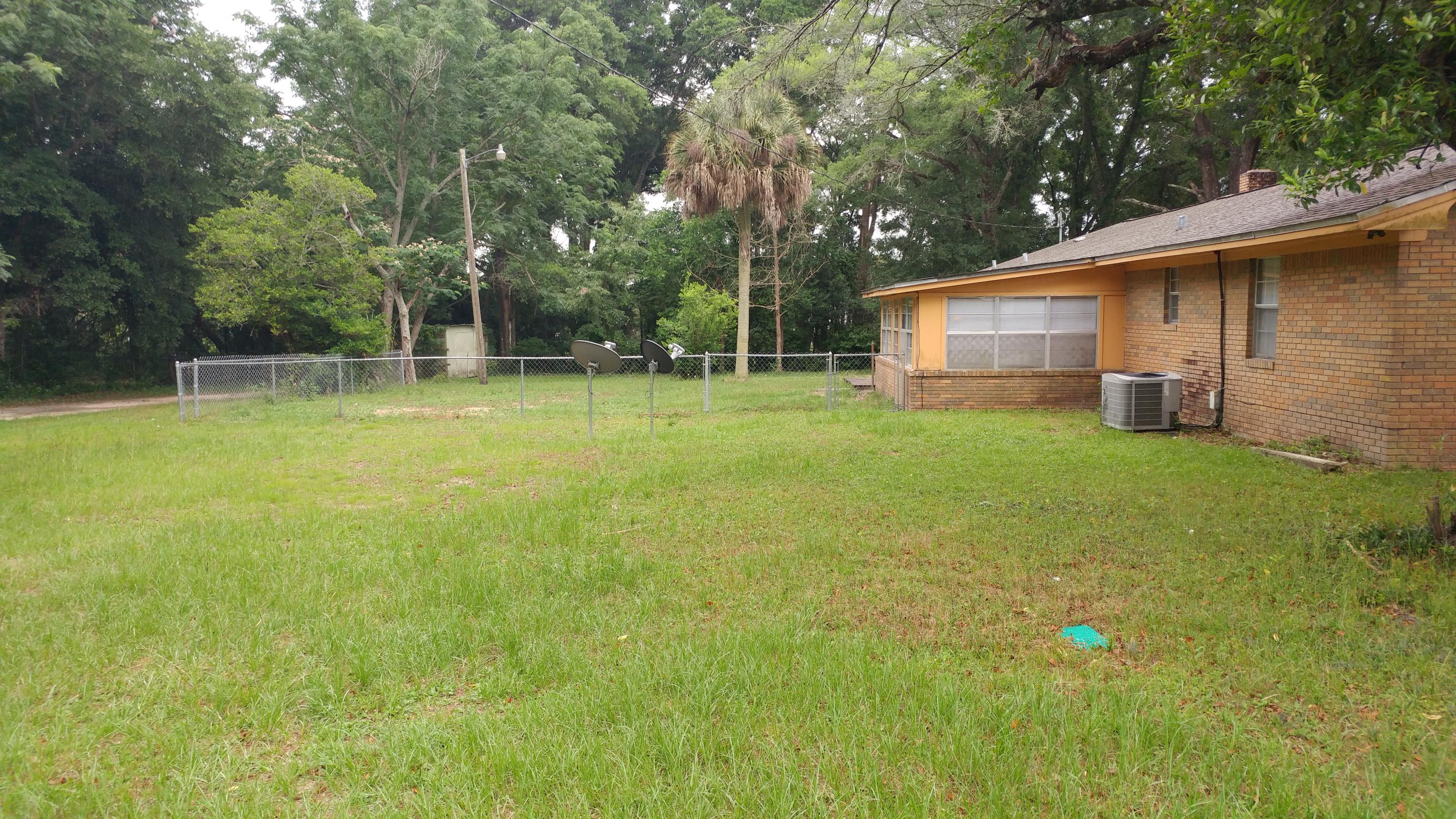 CRESTVIEW - Residential Lease