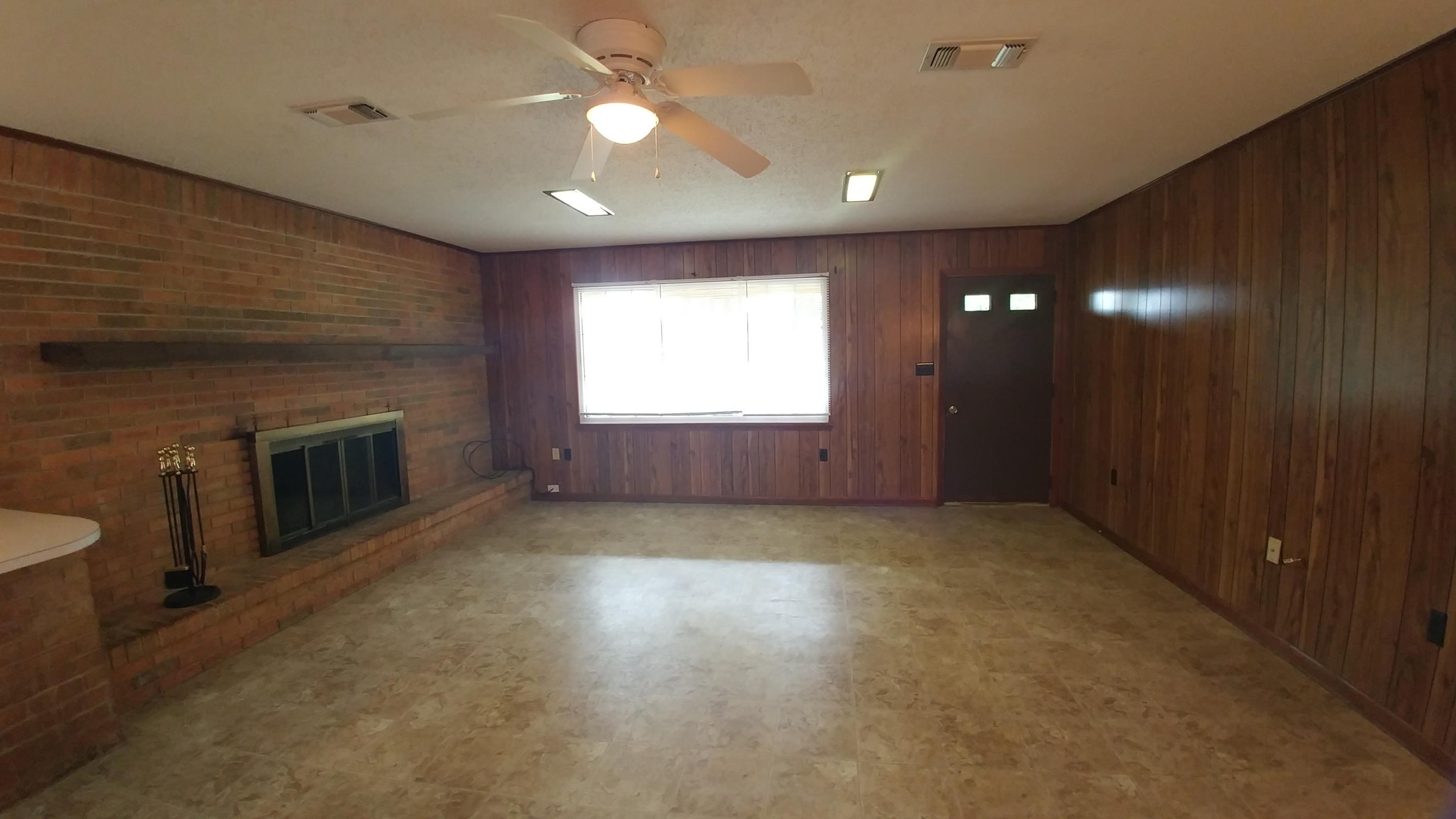 CRESTVIEW - Residential Lease