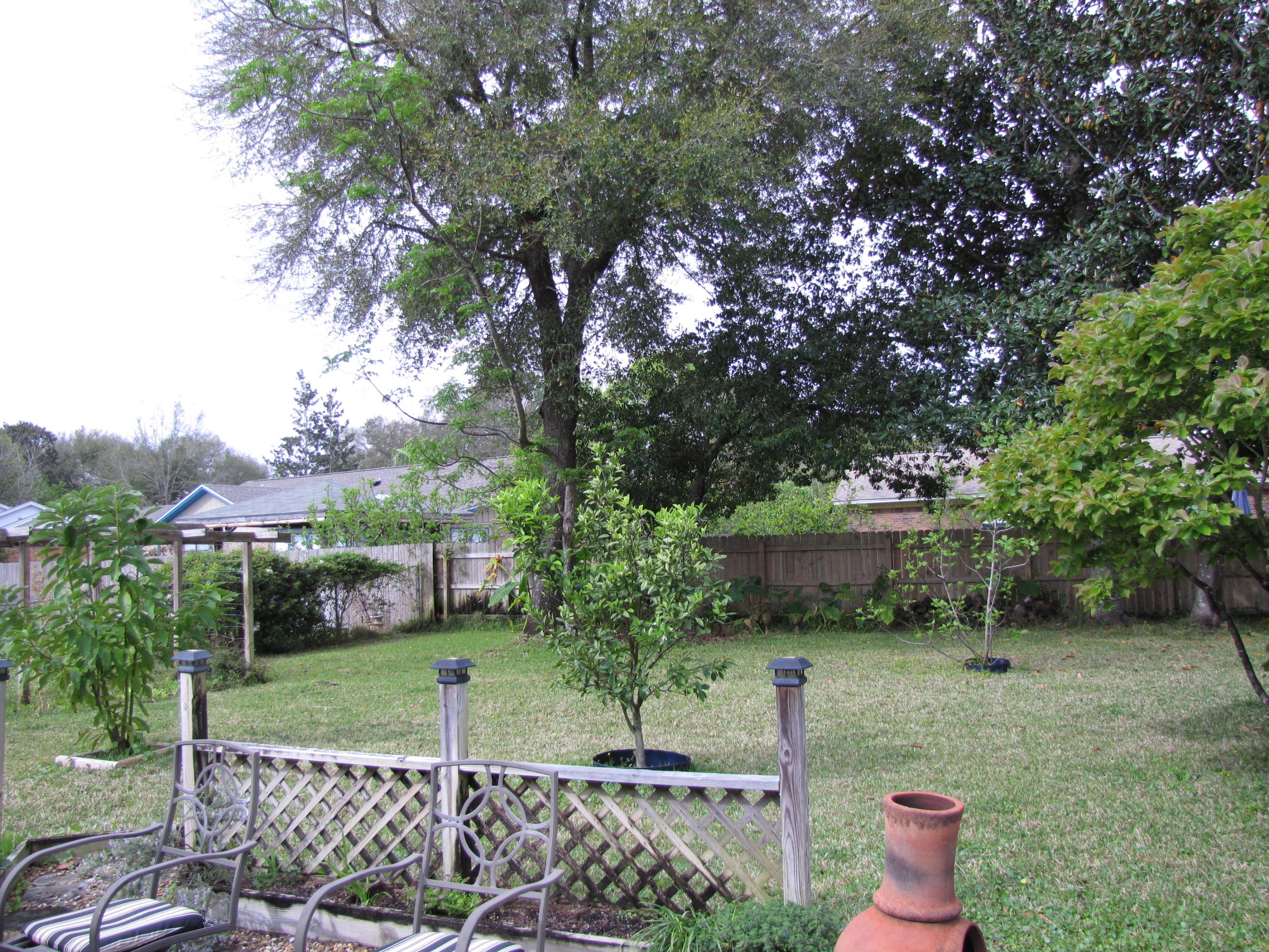 SPRING LAKE #2 - Residential Lease