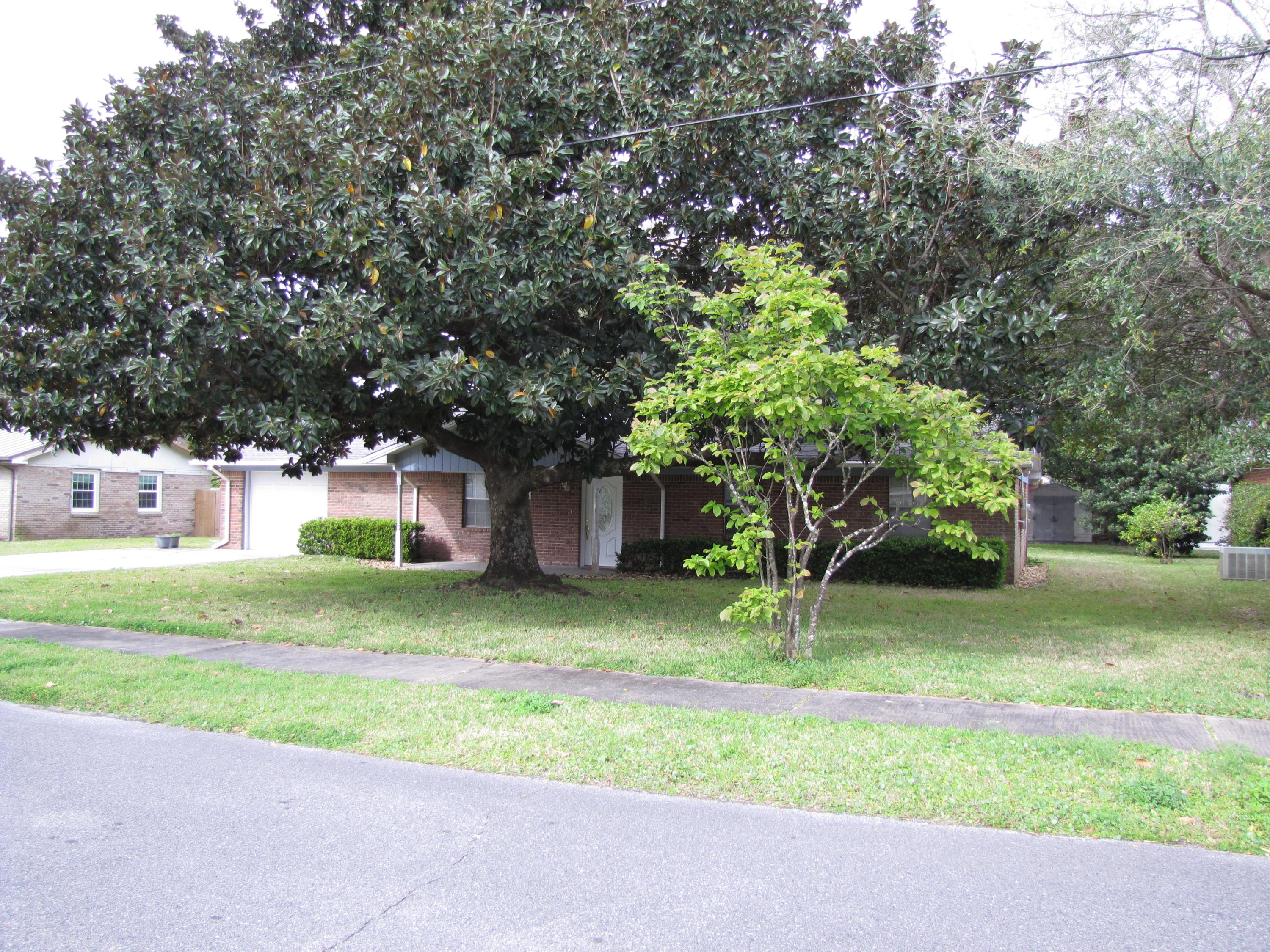 SPRING LAKE #2 - Residential Lease