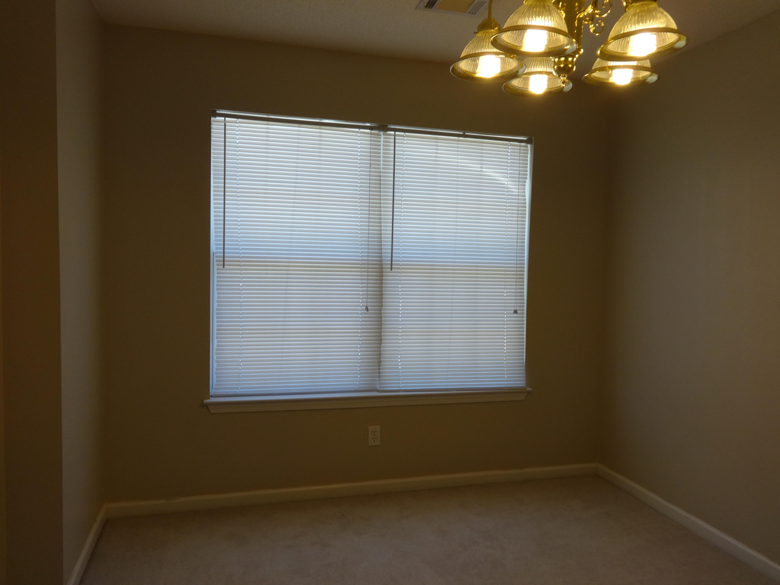 ROLLING PINES - Residential Lease