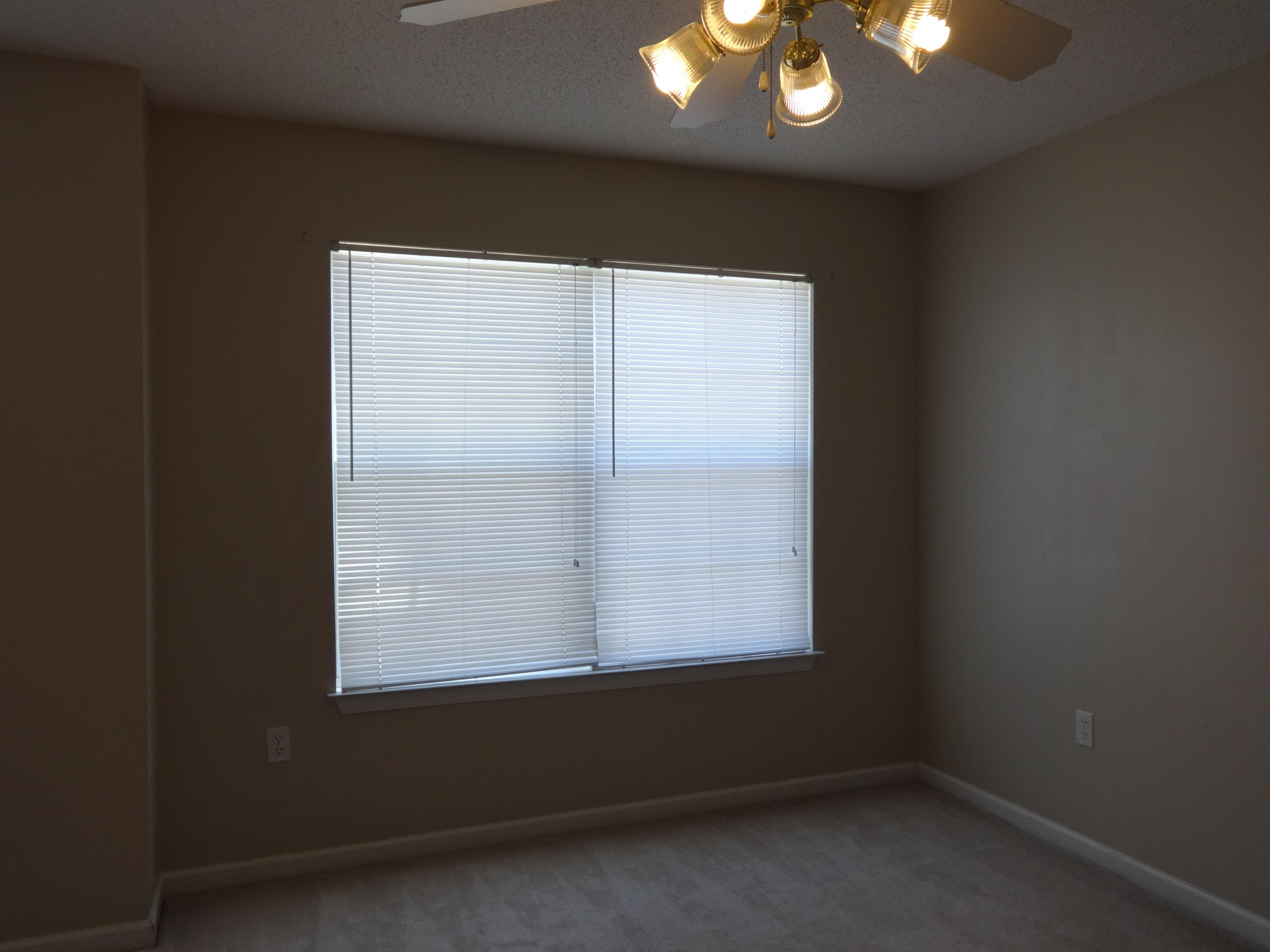 ROLLING PINES - Residential Lease