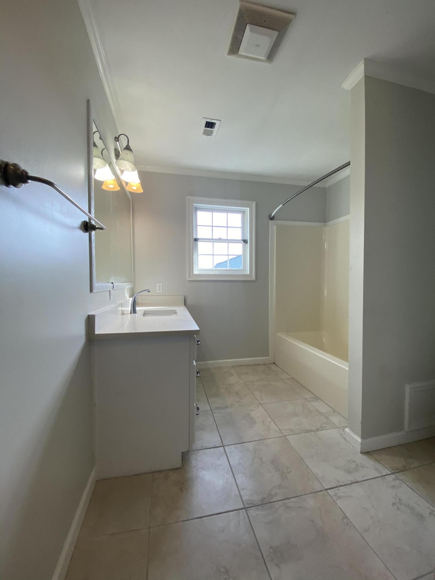 CANO ESTATES - Residential Lease