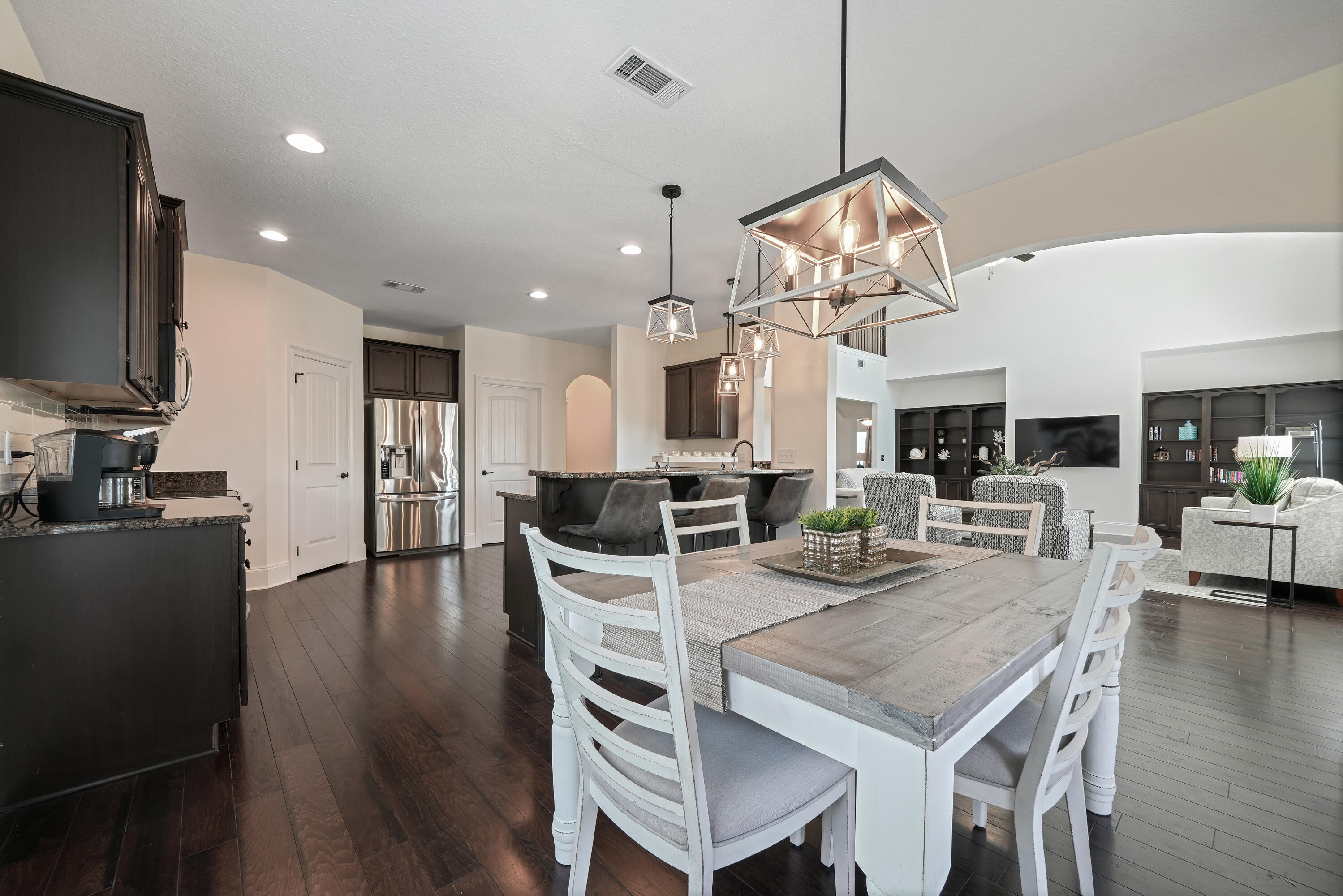 CYPRESS BREEZE PLANTATION - Residential