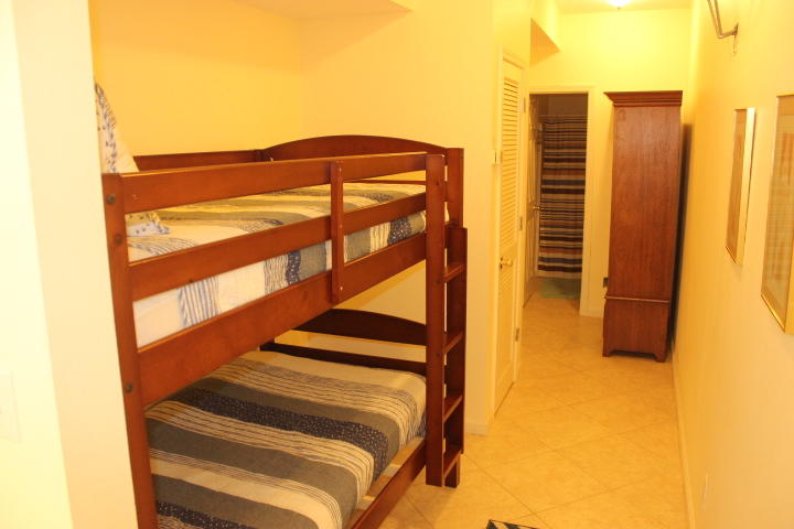 POINCIANA PLACE - Residential
