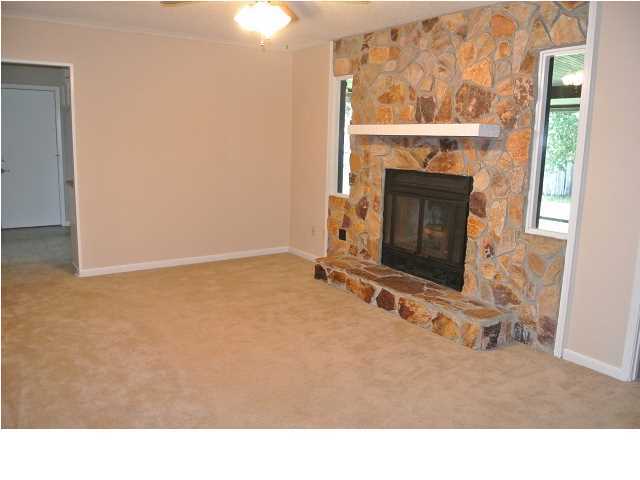 PALM ESTATES UNIT 2 - Residential Lease