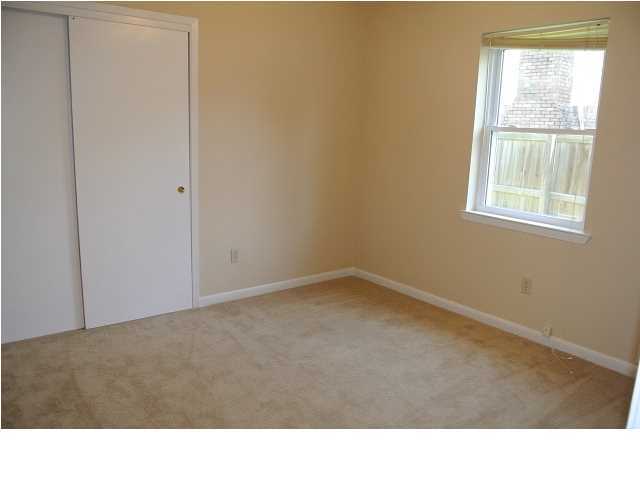 PALM ESTATES UNIT 2 - Residential Lease