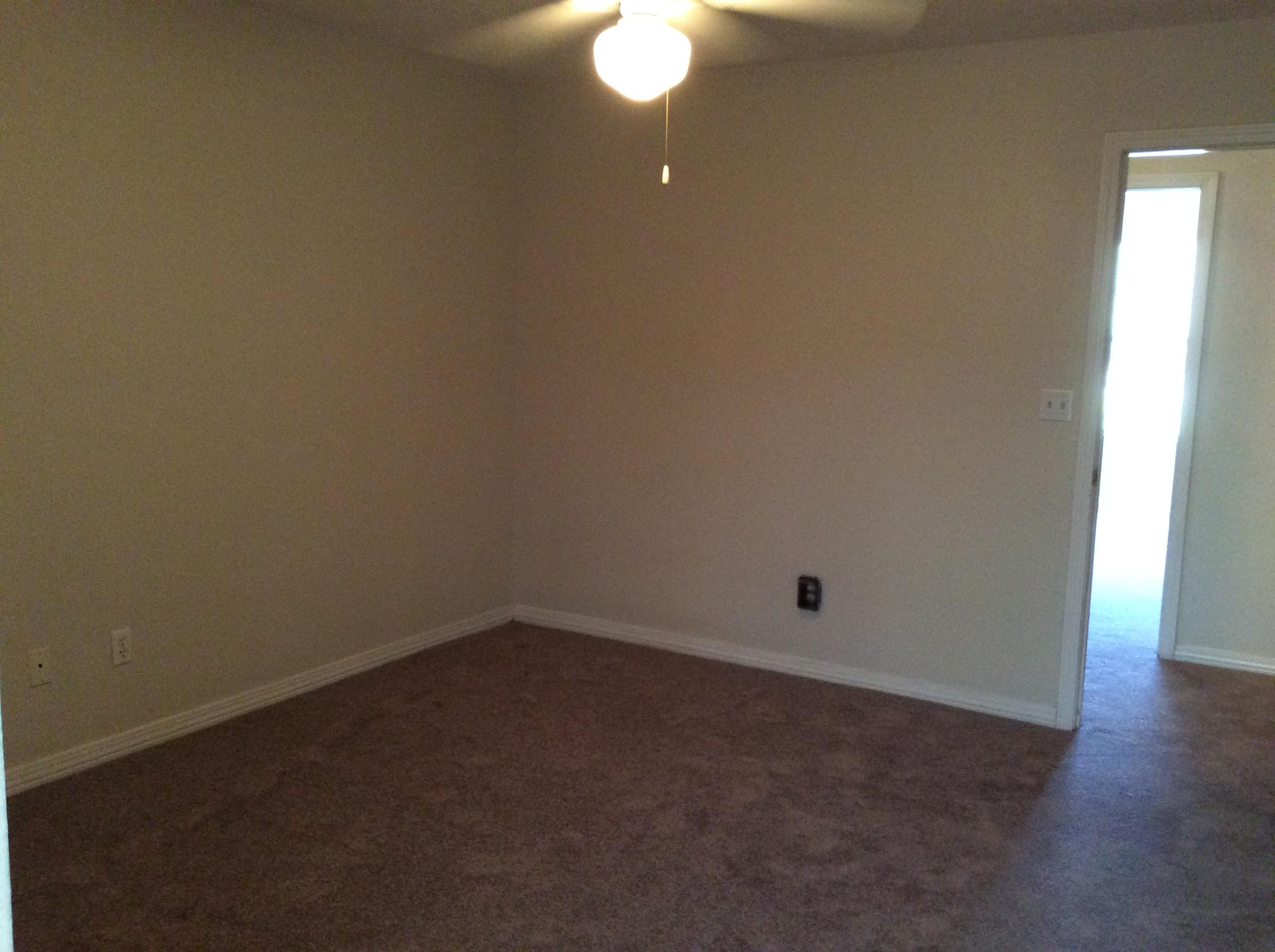 FOREST OAKS PH 3 - Residential Lease