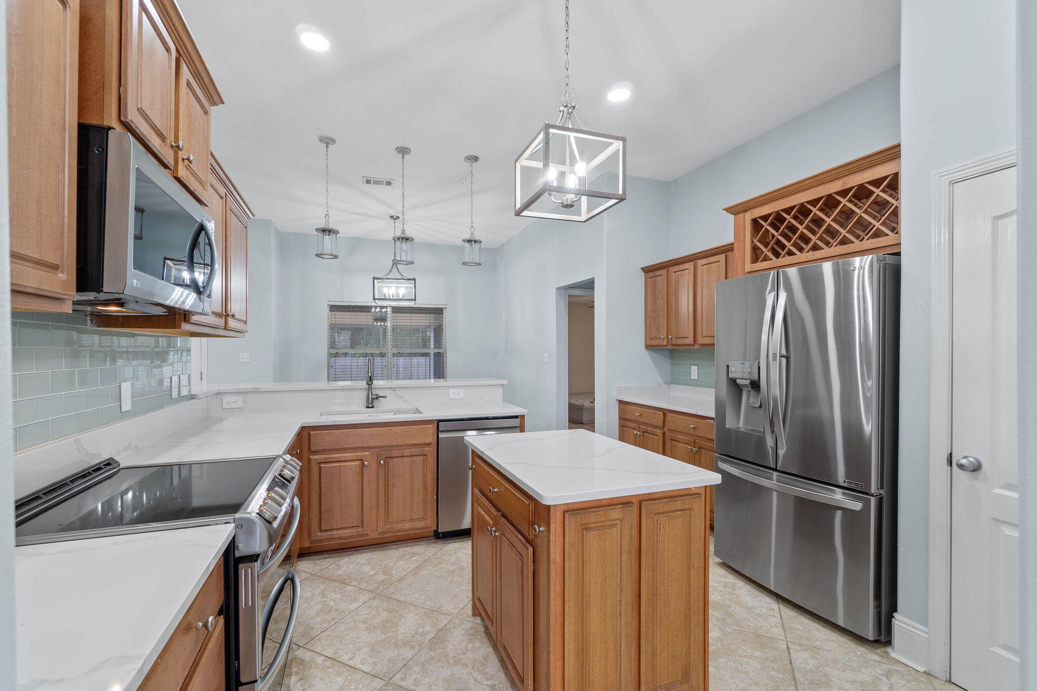 SKY RIDGE ESTATES 1ST ADD - Residential