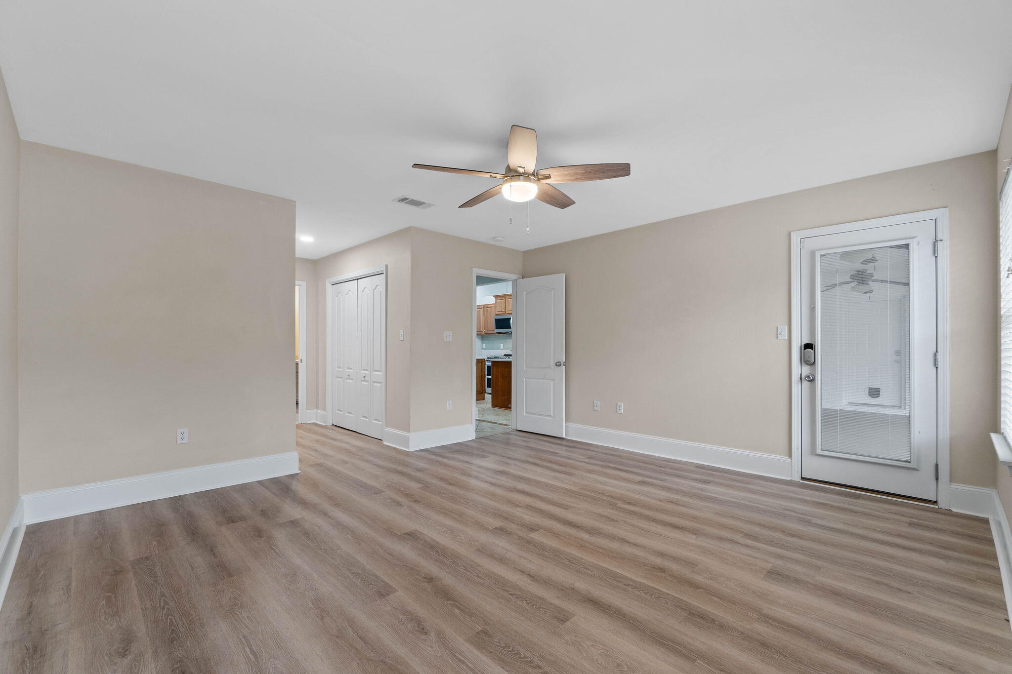 SKY RIDGE ESTATES 1ST ADD - Residential