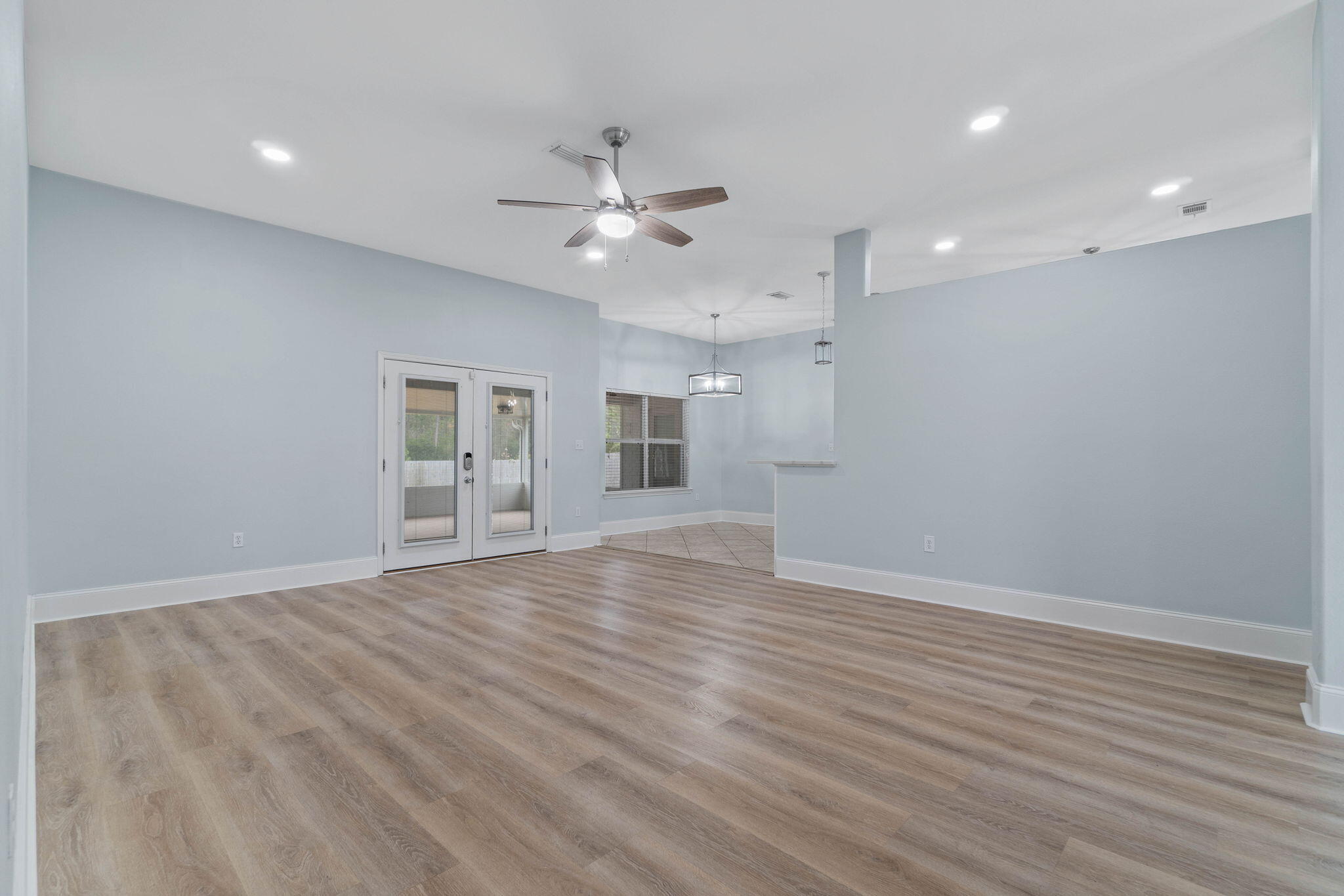 SKY RIDGE ESTATES 1ST ADD - Residential