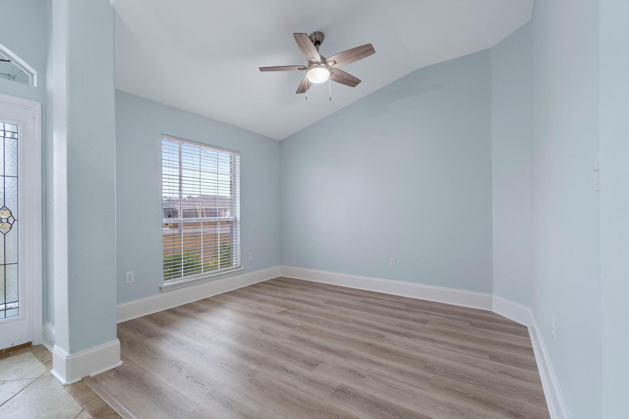 SKY RIDGE ESTATES 1ST ADD - Residential