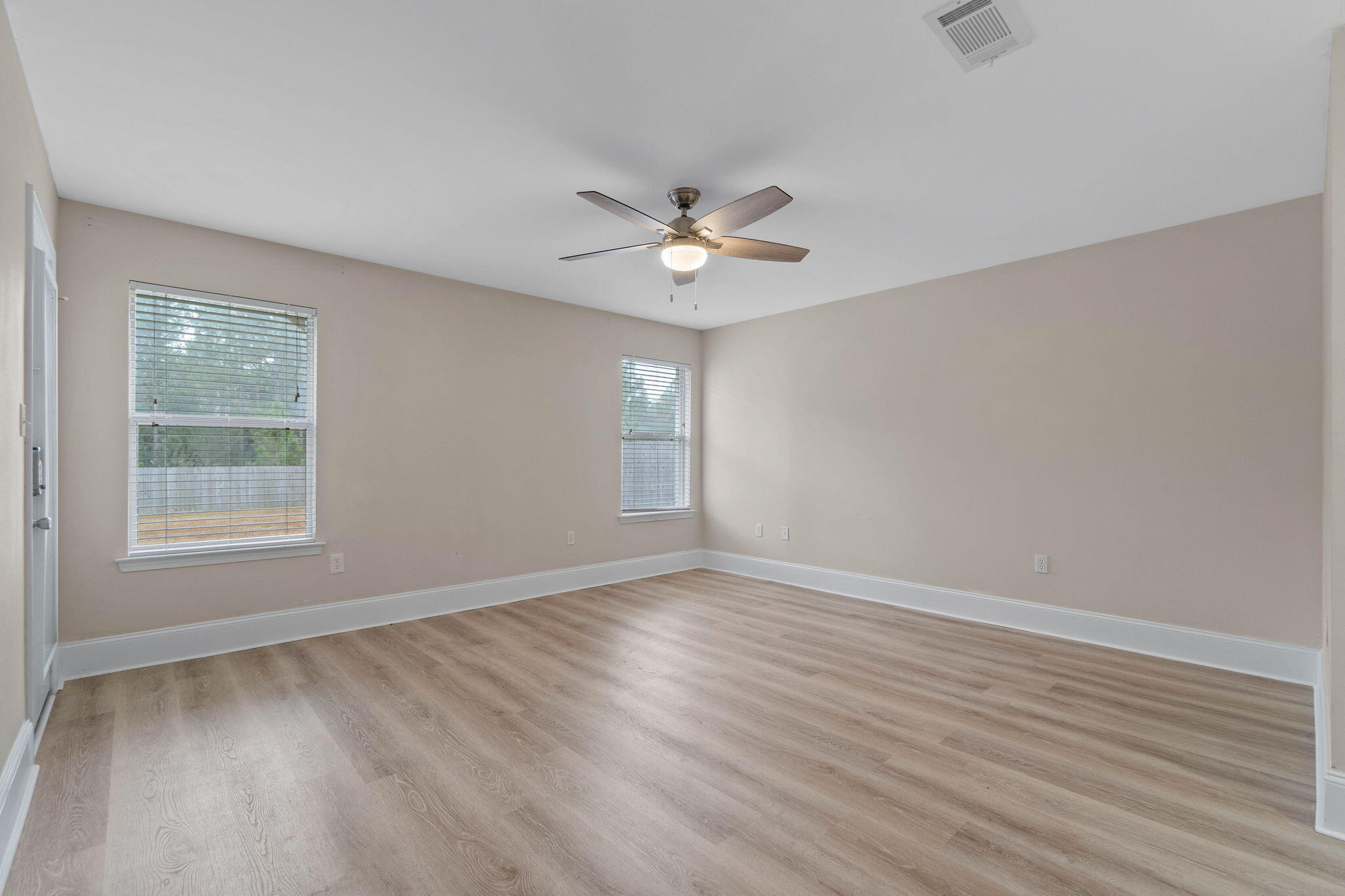SKY RIDGE ESTATES 1ST ADD - Residential