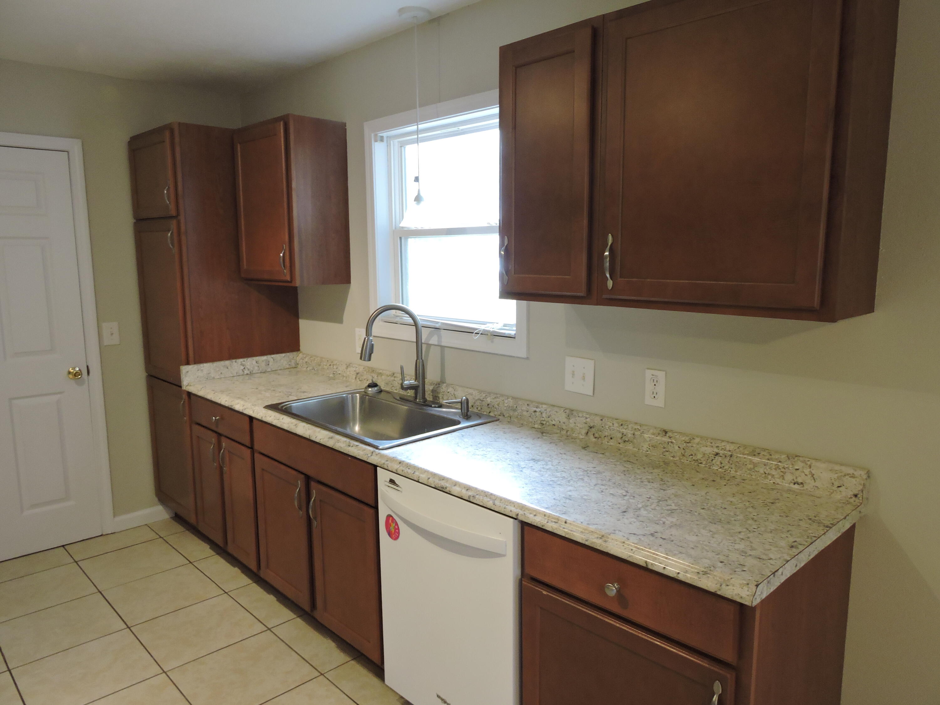 BEAVER CREEK - Residential Lease