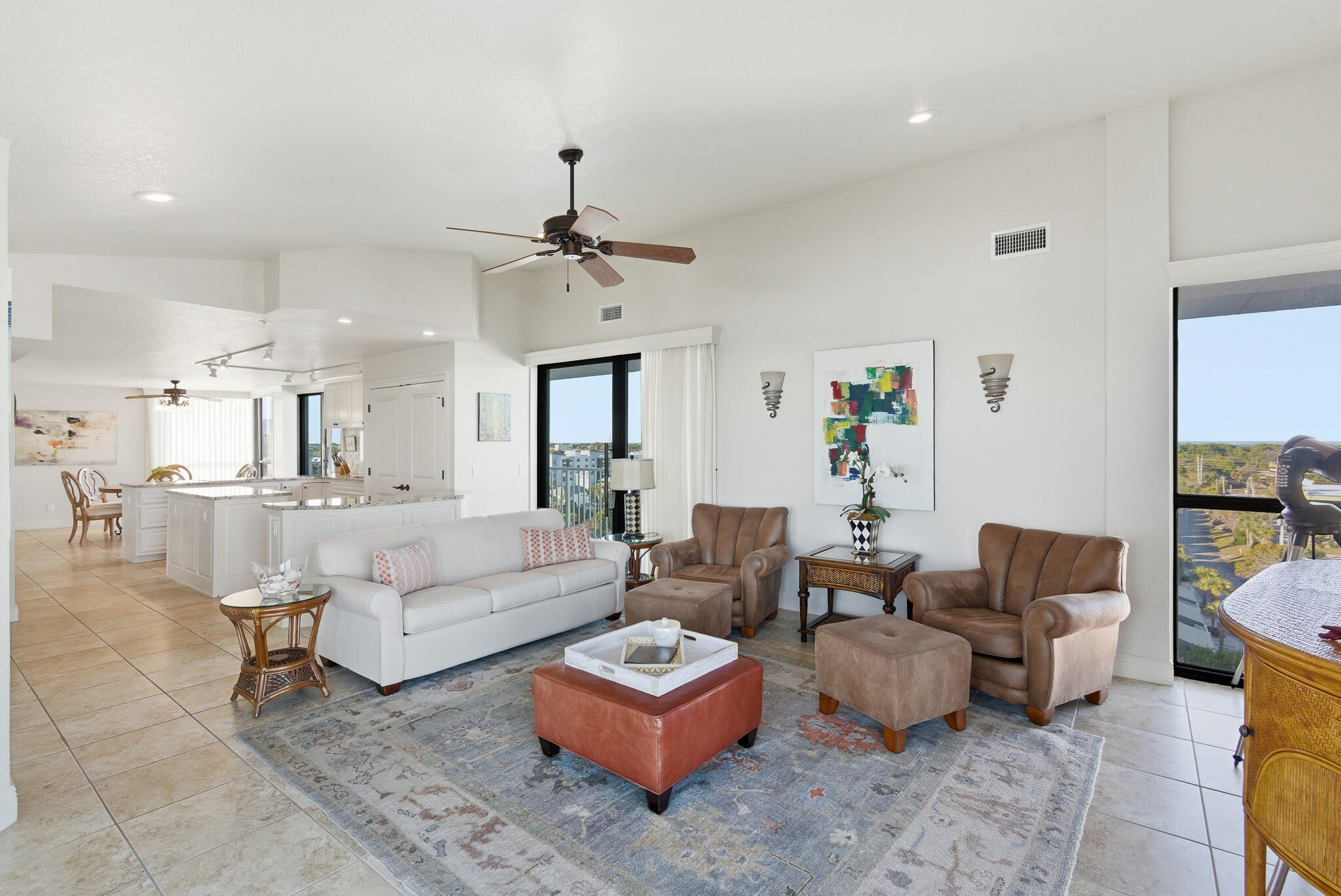 MAINSAIL CONDO PH 3 - Residential
