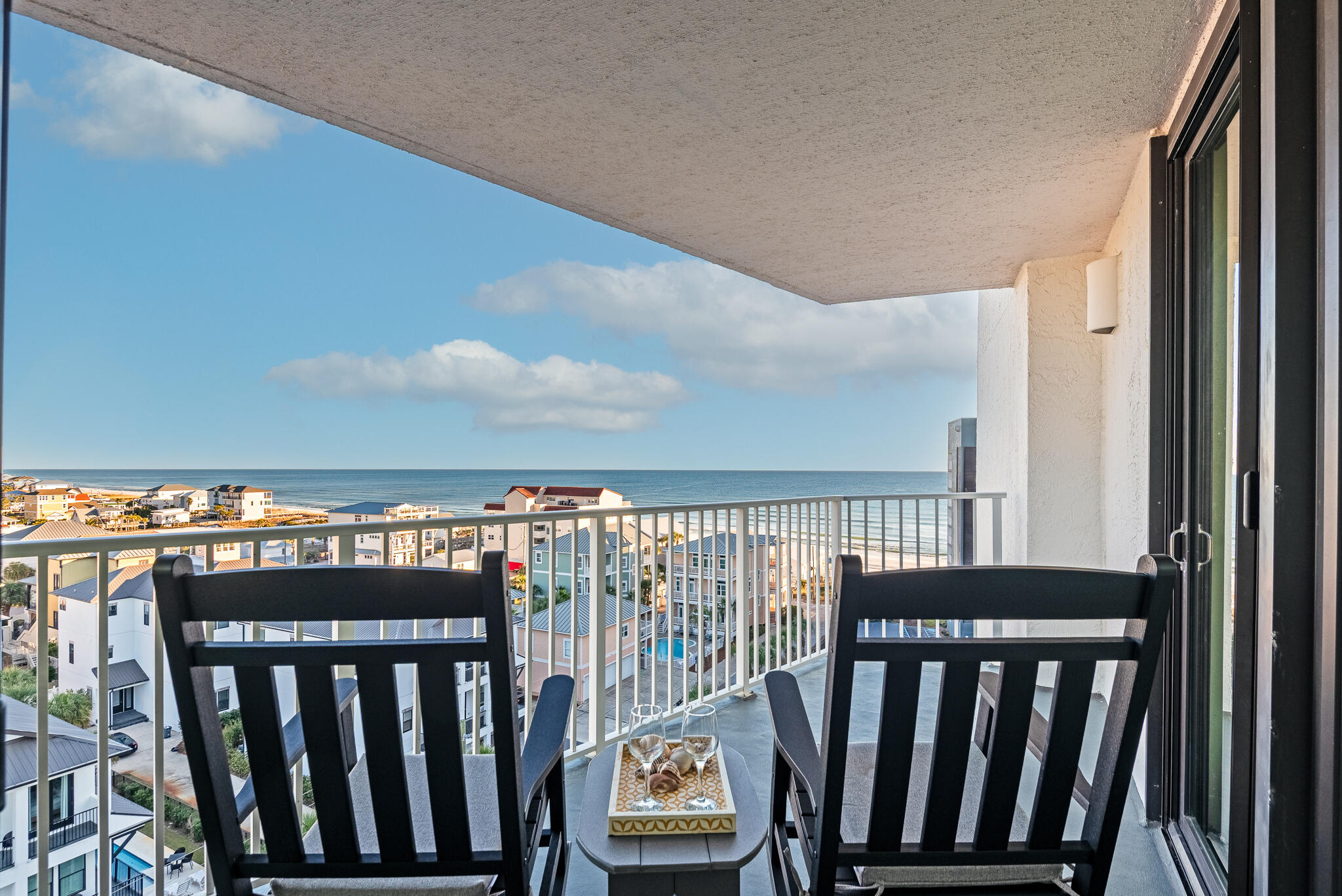 MAINSAIL CONDO PH 3 - Residential