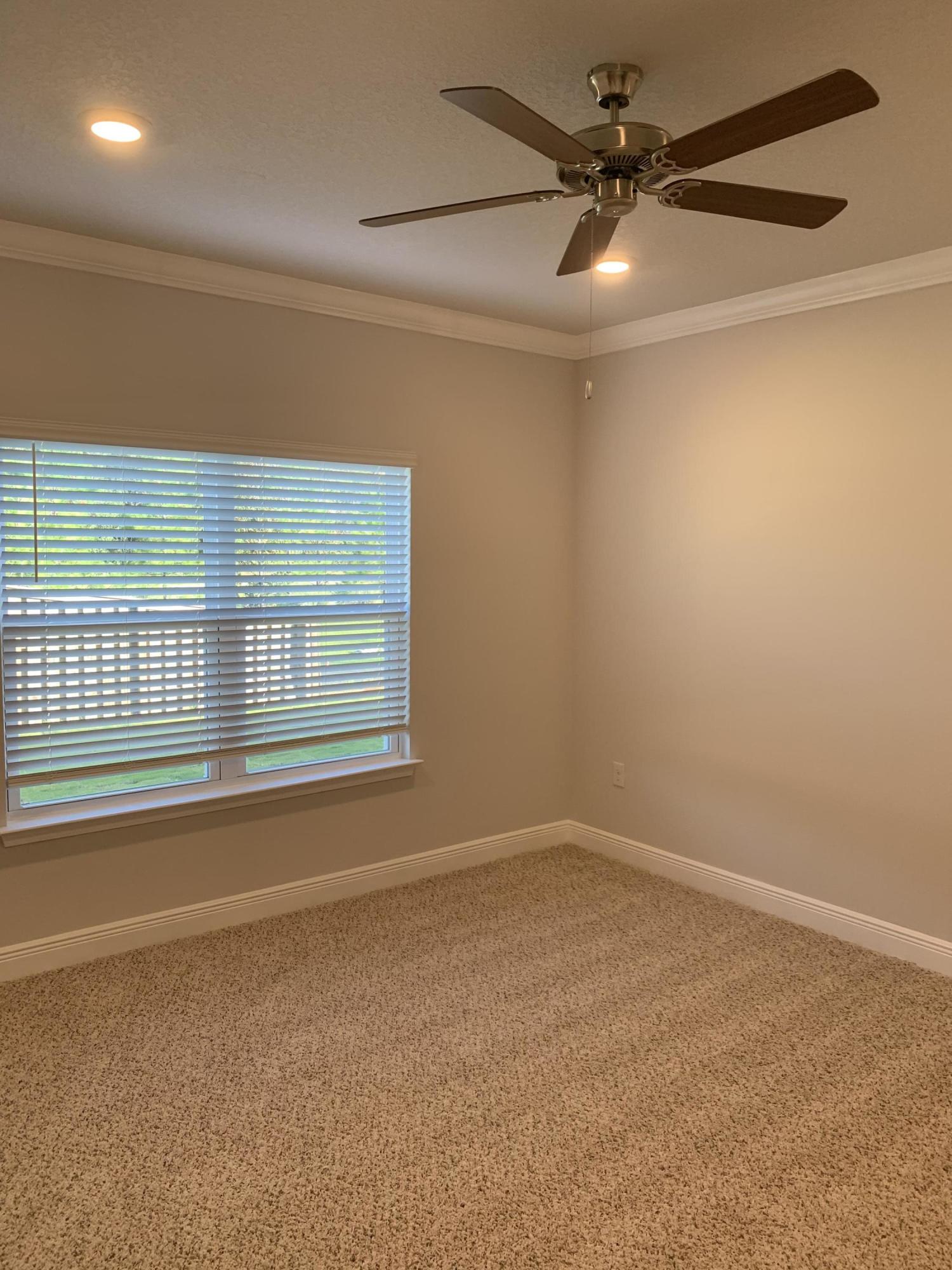 HAMMOCK BAY - FIREFLY - Residential Lease