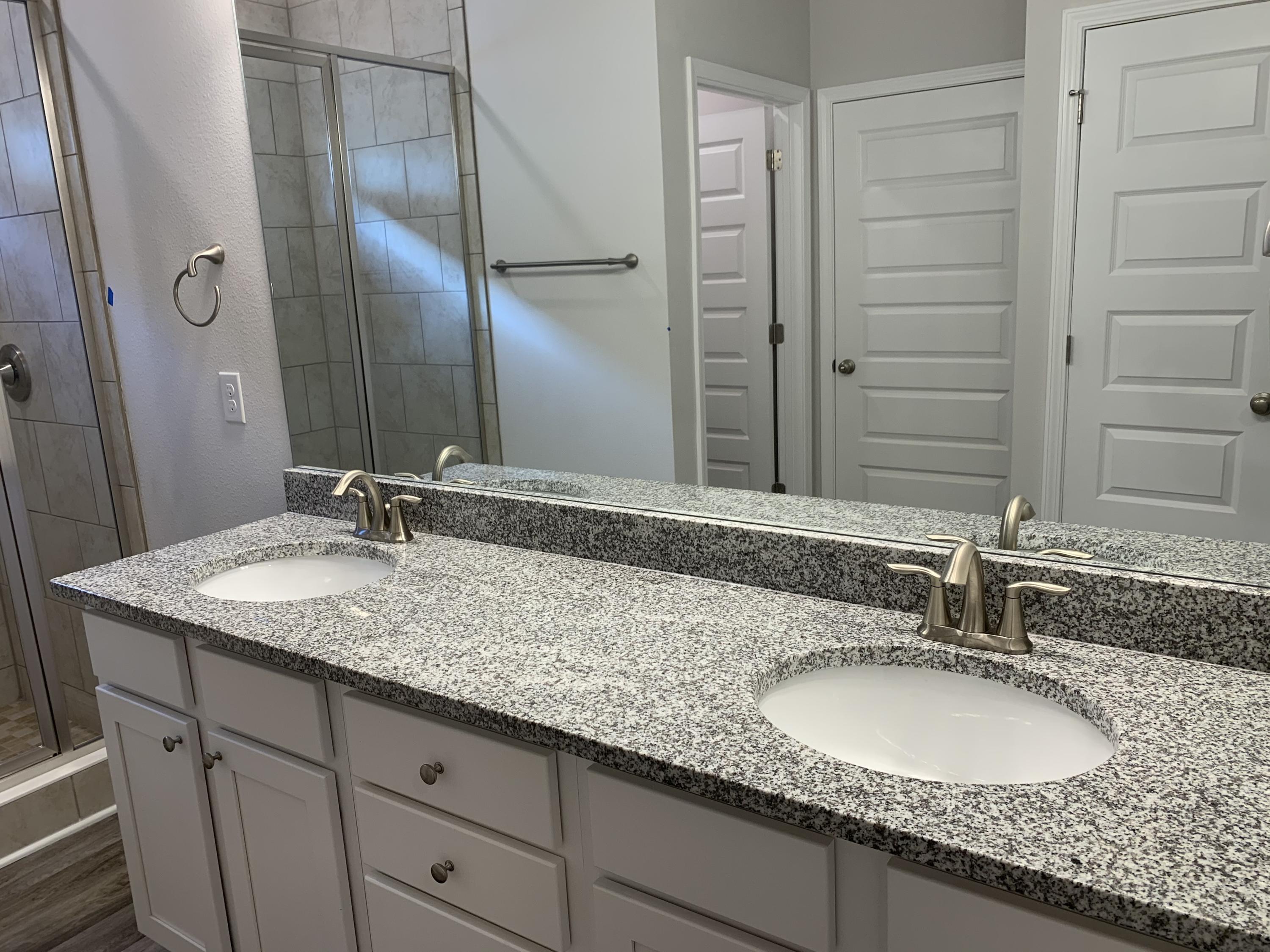 HAMMOCK BAY - FIREFLY - Residential Lease