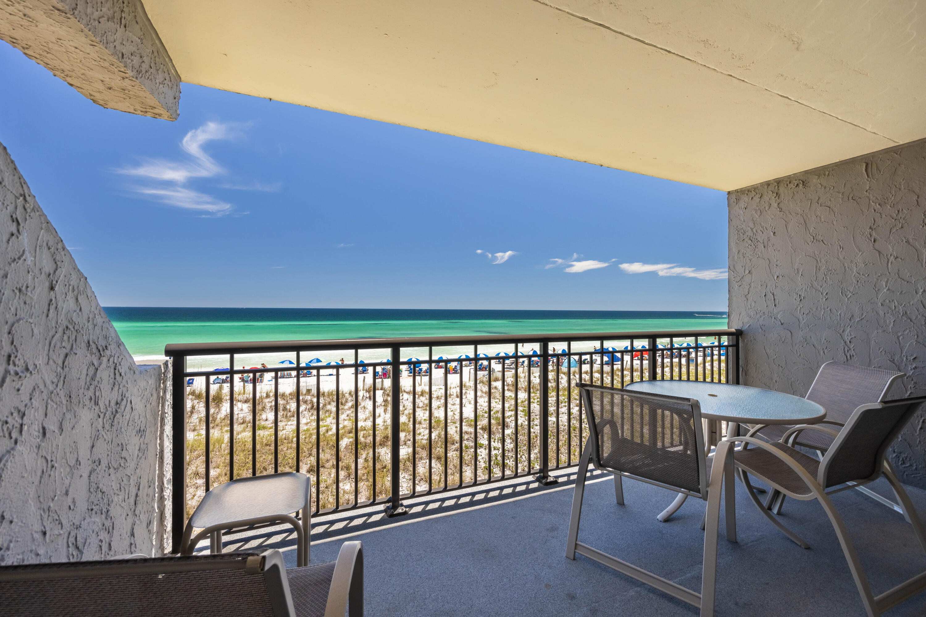 ISLAND ECHO CONDO - Residential
