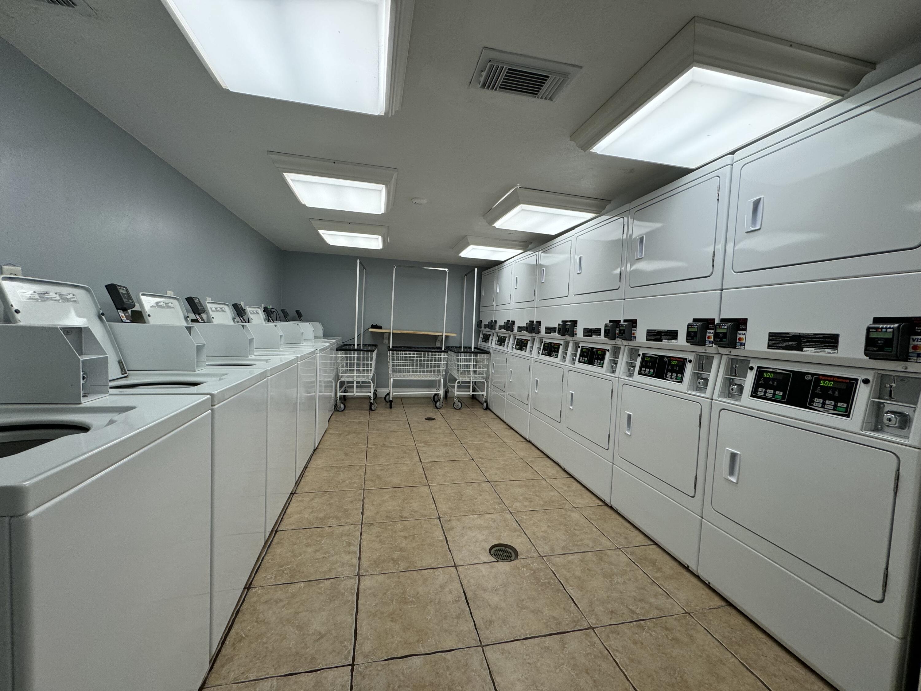 ISLAND ECHO CONDO - Residential