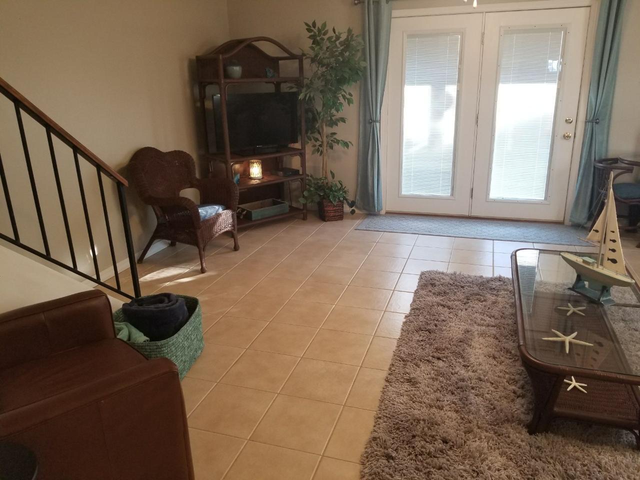 LEGION PARK VILLAGE T/H - Residential Lease