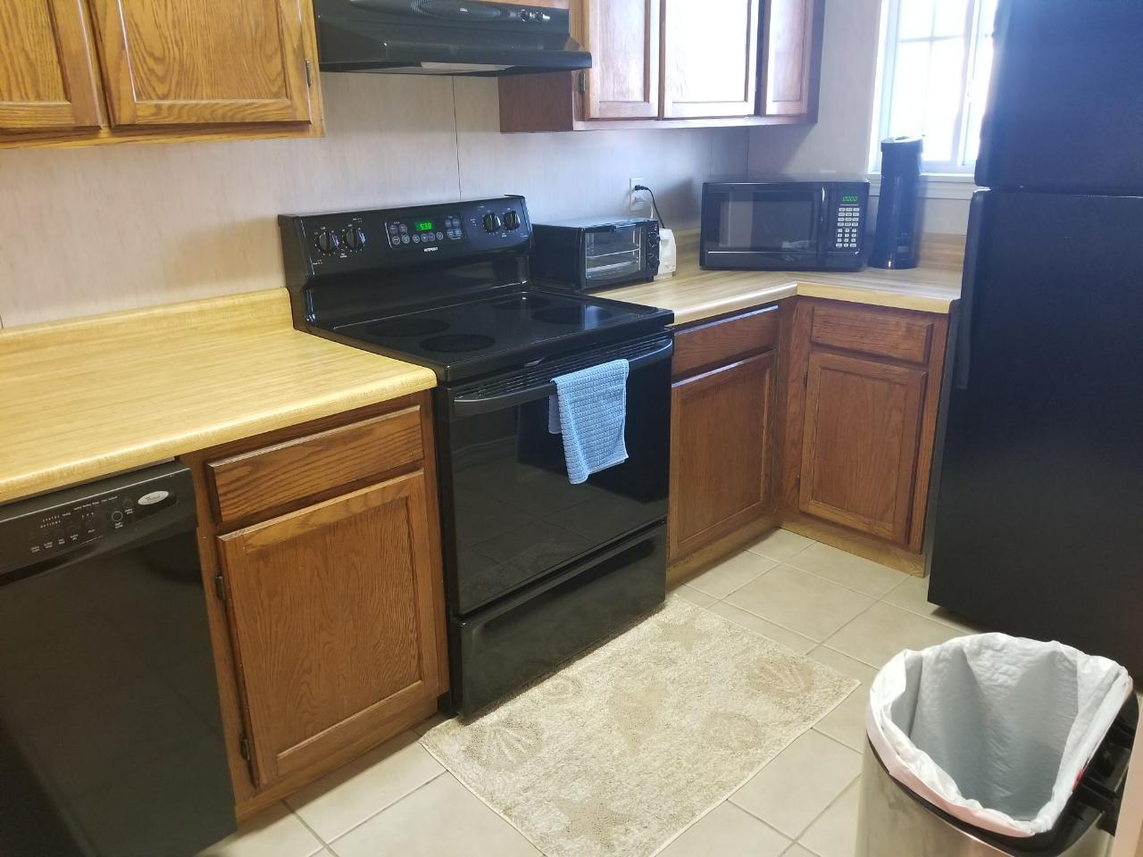 LEGION PARK VILLAGE T/H - Residential Lease