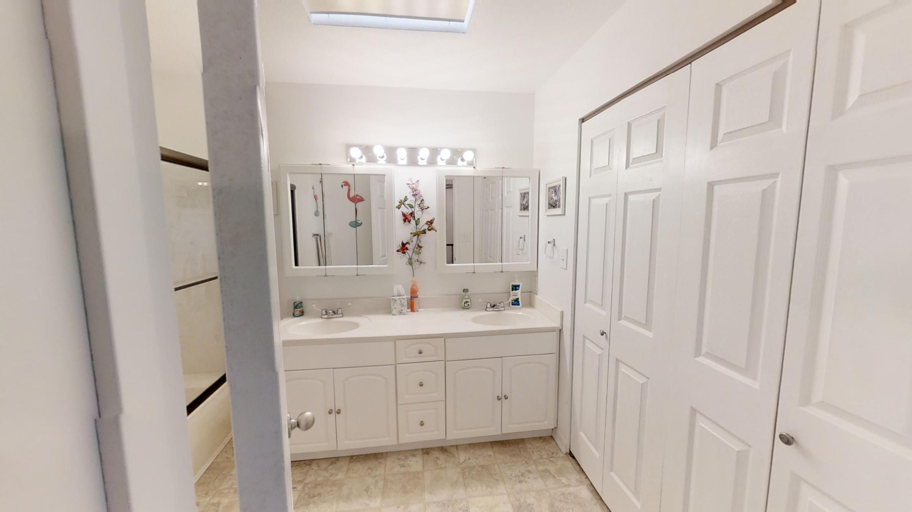 LEGION PARK VILLAGE T/H - Residential Lease