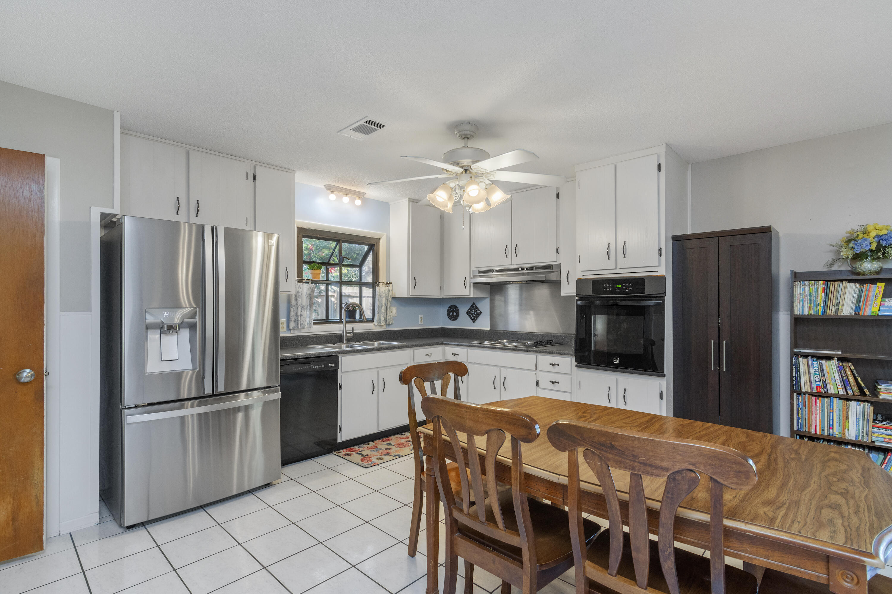 LEOTA MILLER S/D LOT 3 BLK D - Residential Lease