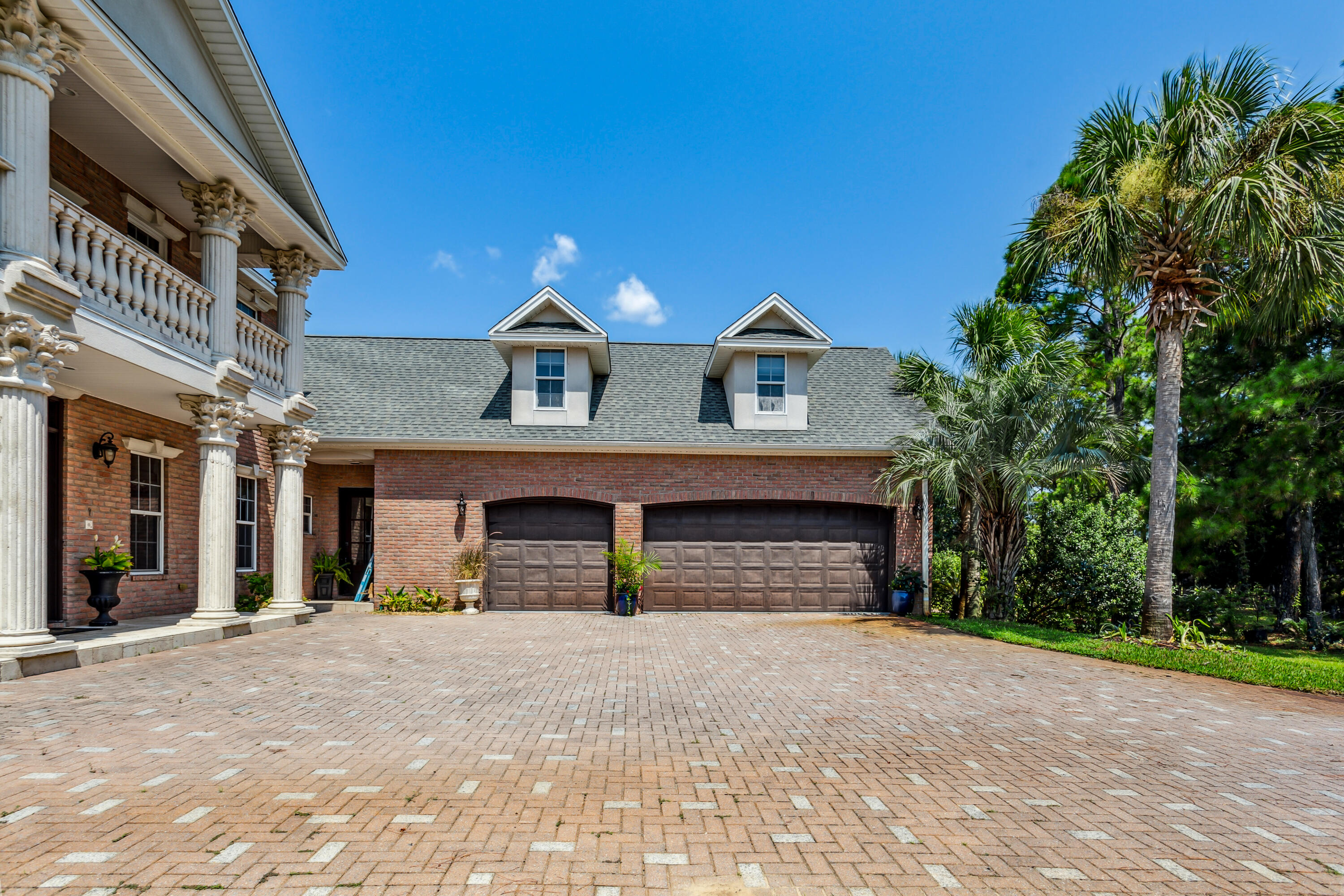 RAINTREE ESTATES - Residential