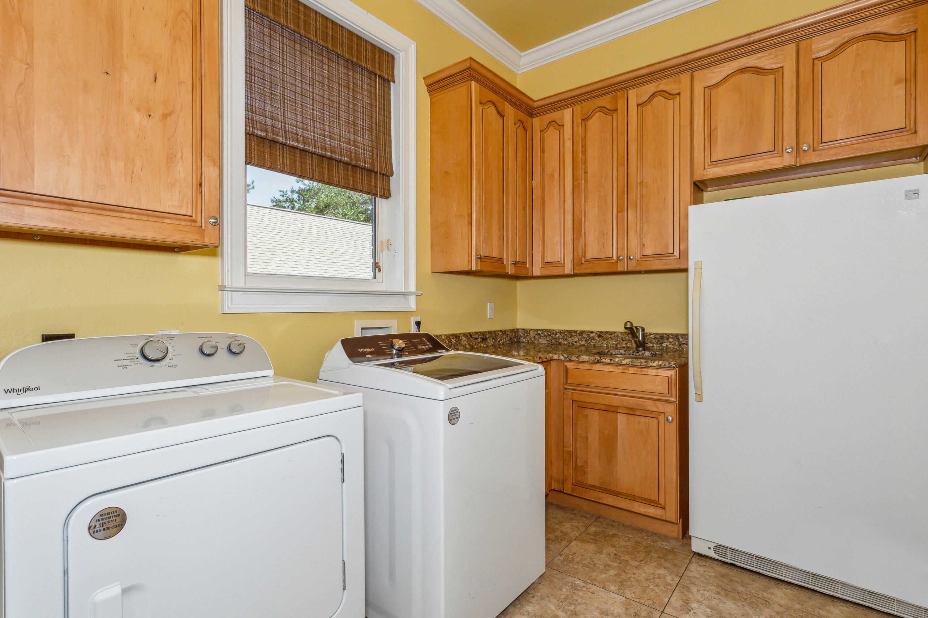 RAINTREE ESTATES - Residential