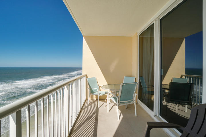 MAJESTIC BEACH TOWERS II - Residential