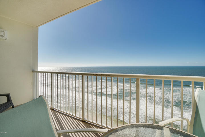 MAJESTIC BEACH TOWERS II - Residential