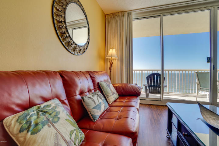 MAJESTIC BEACH TOWERS II - Residential