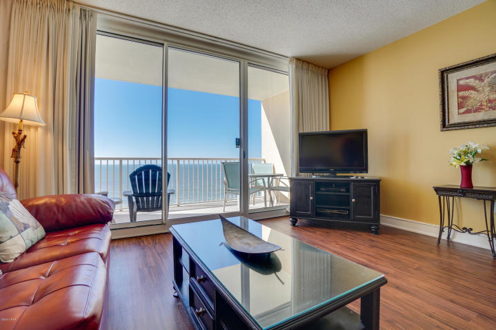 MAJESTIC BEACH TOWERS II - Residential