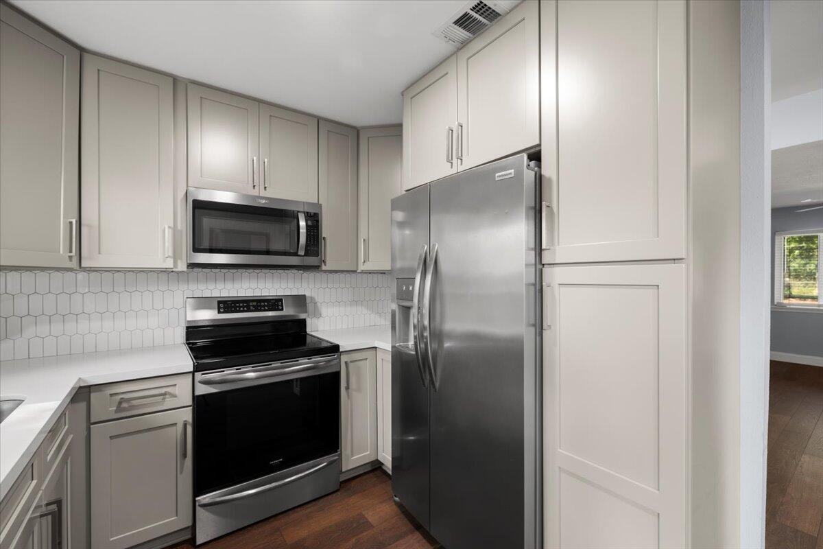 HABITAT - Residential Lease