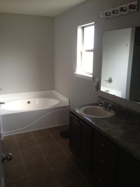 SILVER SPRINGS EST - Residential Lease