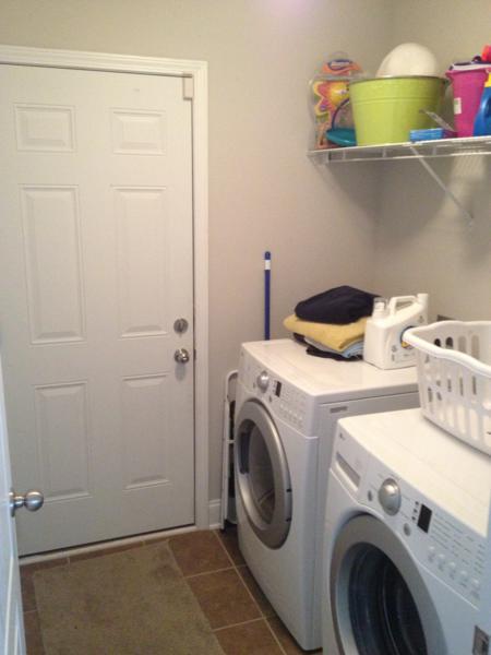 SILVER SPRINGS EST - Residential Lease