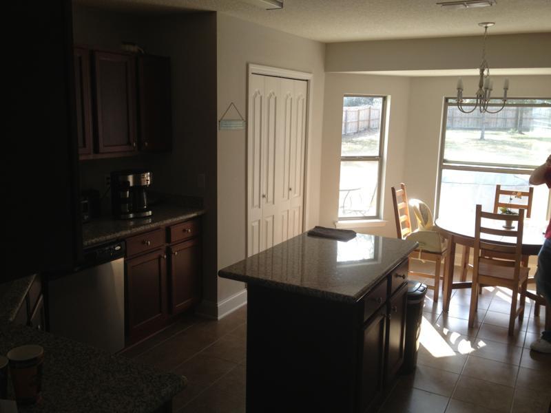 SILVER SPRINGS EST - Residential Lease