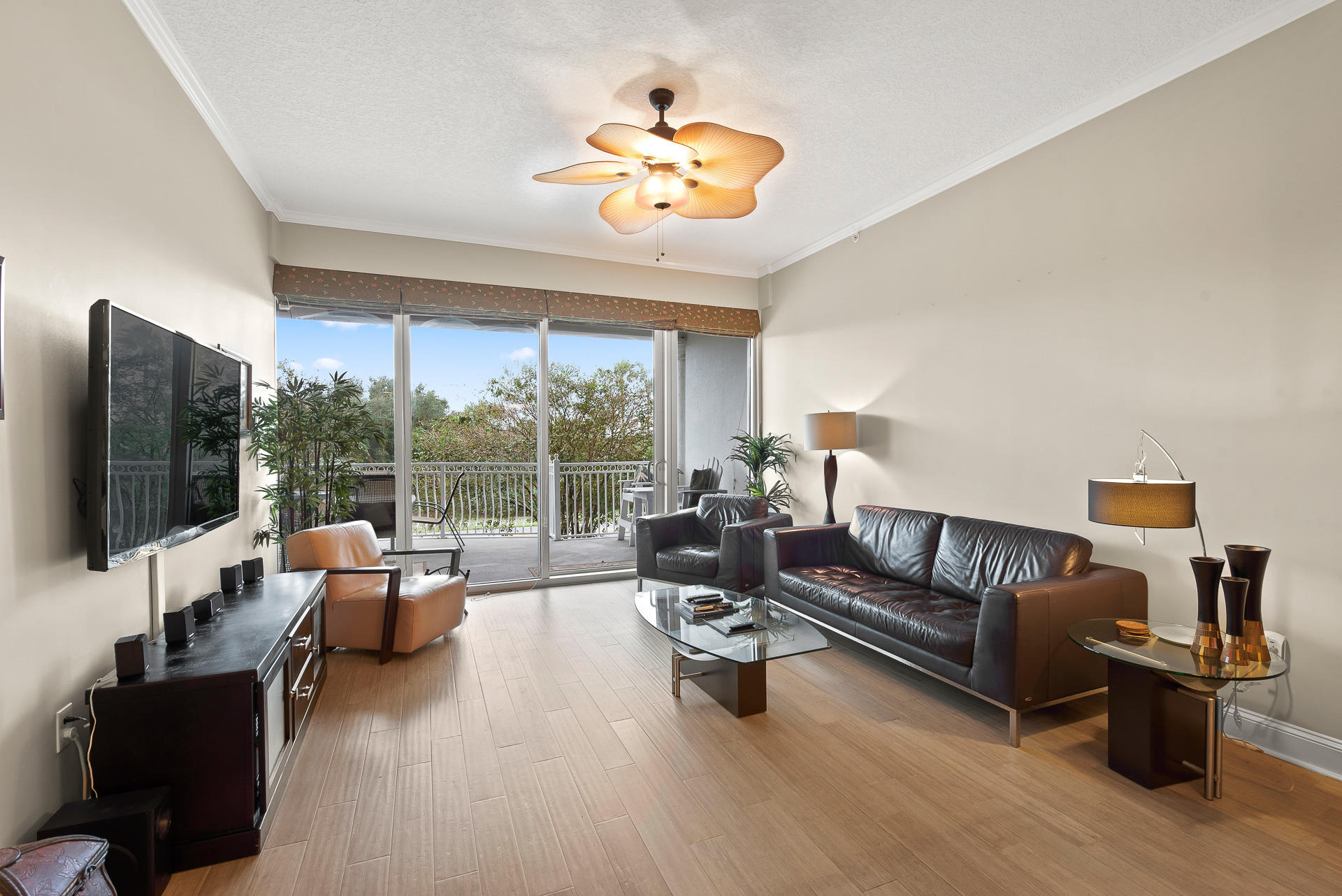 ALEXANDER AT PALM COURT - Residential
