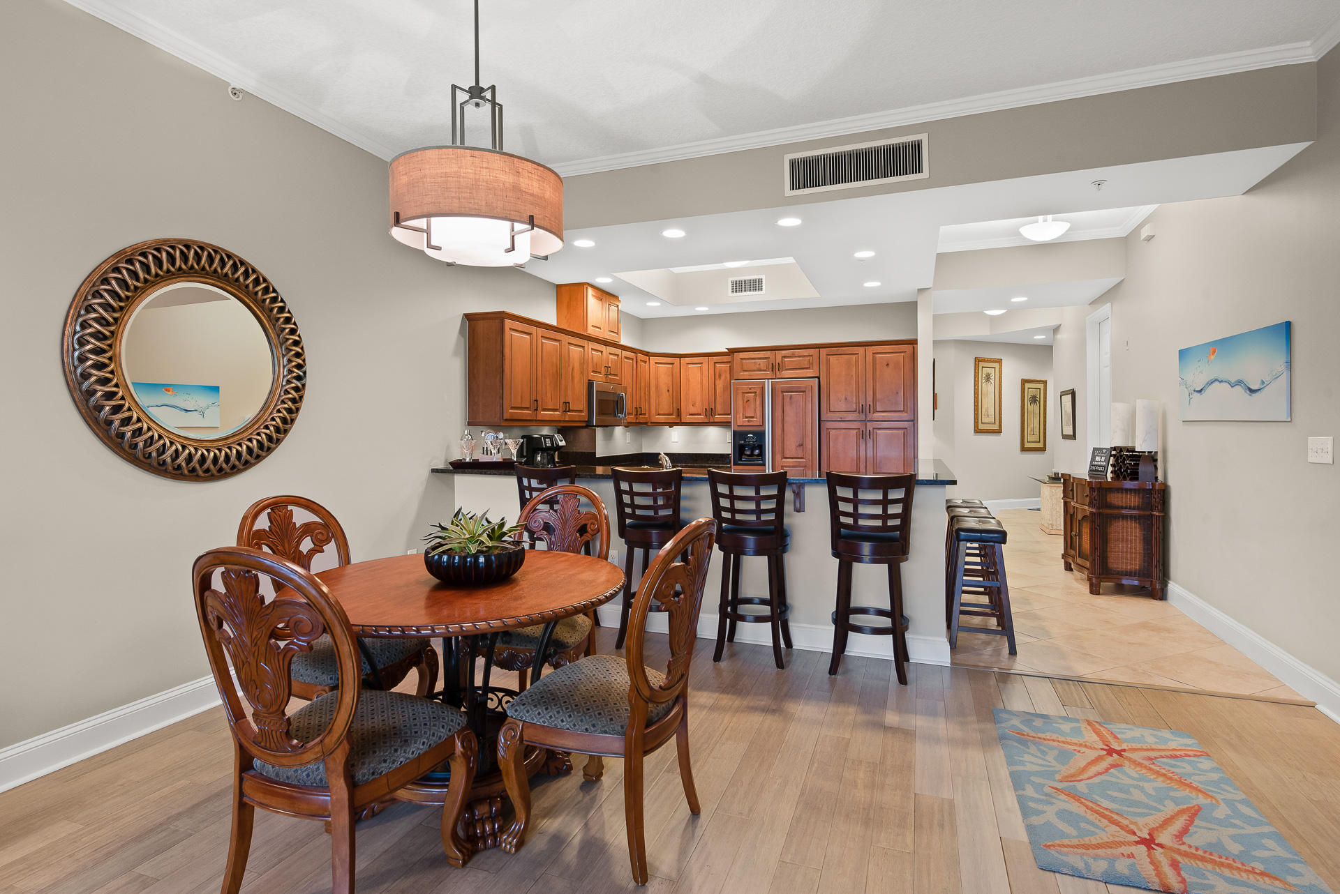ALEXANDER AT PALM COURT - Residential