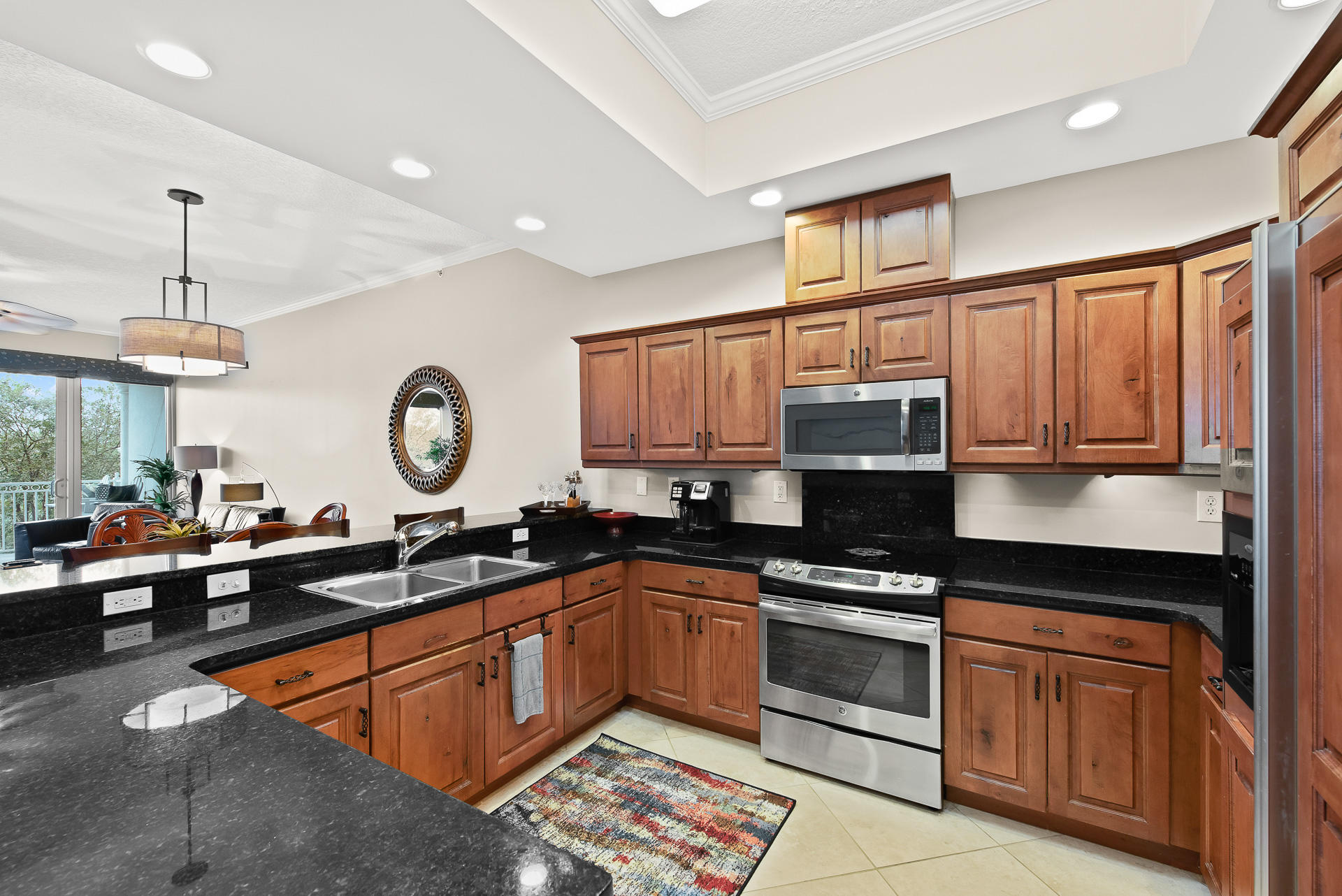 ALEXANDER AT PALM COURT - Residential