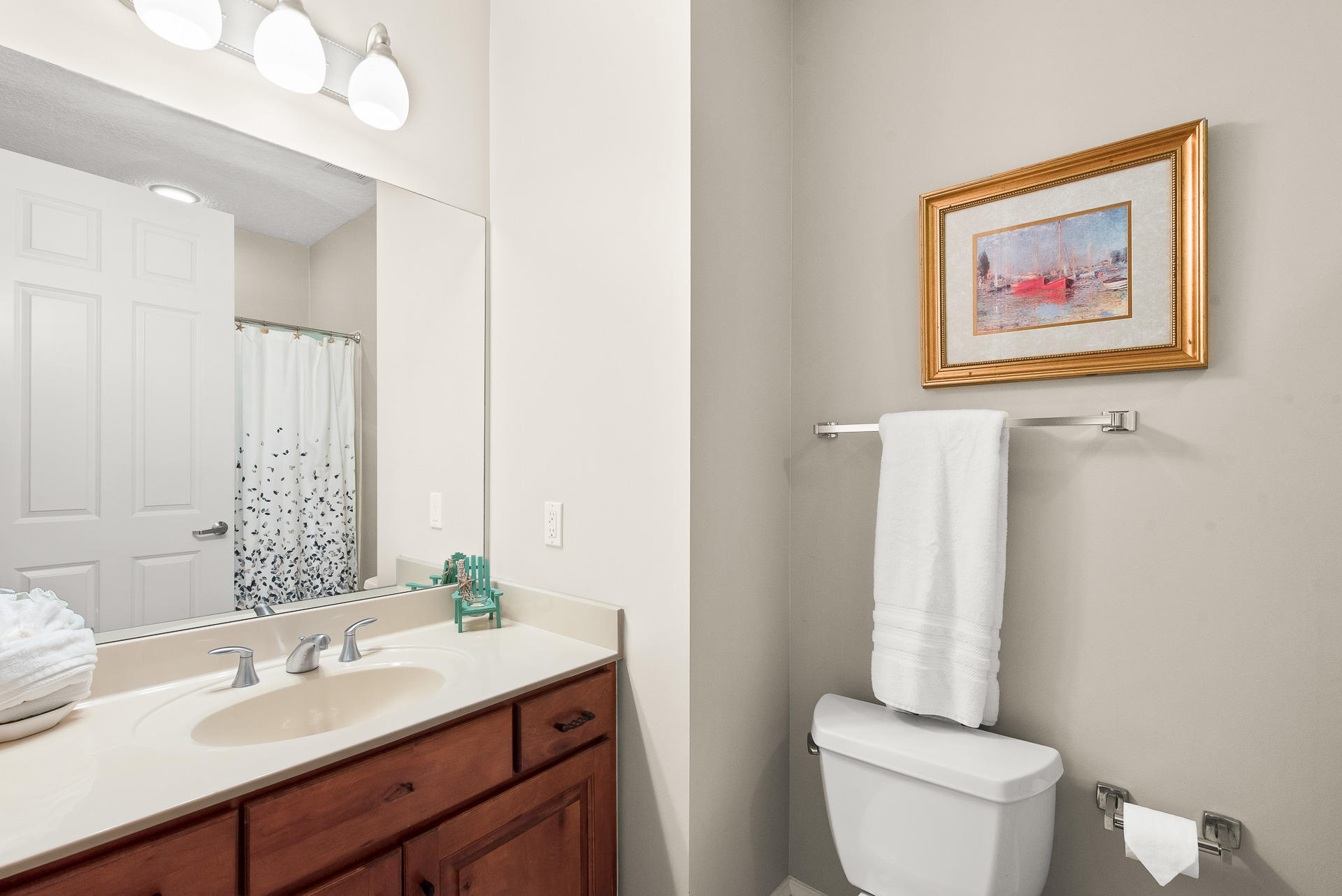 ALEXANDER AT PALM COURT - Residential