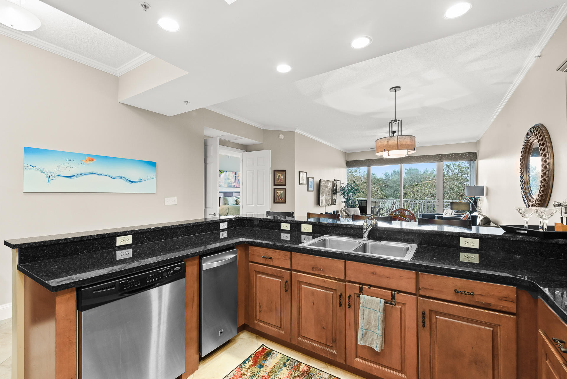 ALEXANDER AT PALM COURT - Residential