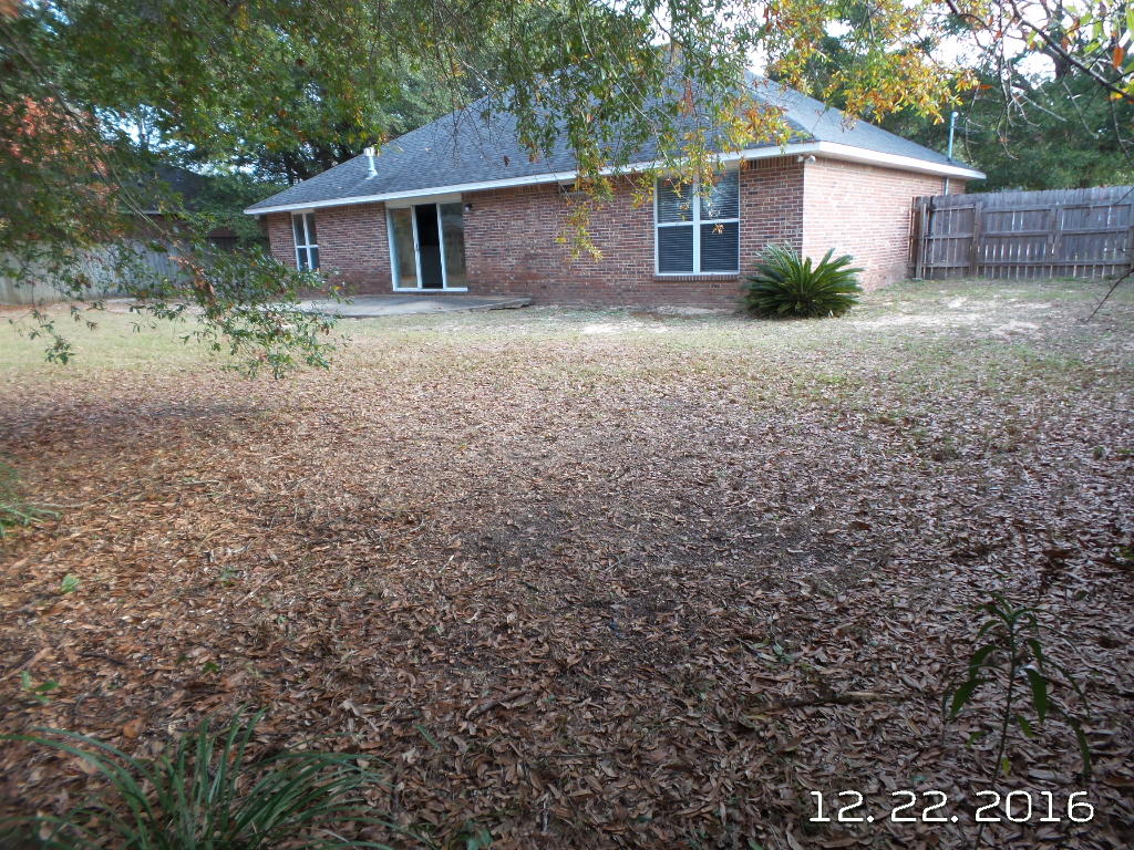 RIVERCHASE S/D PH 2 - Residential Lease