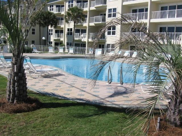 MARAVILLA COTTAGES - Residential