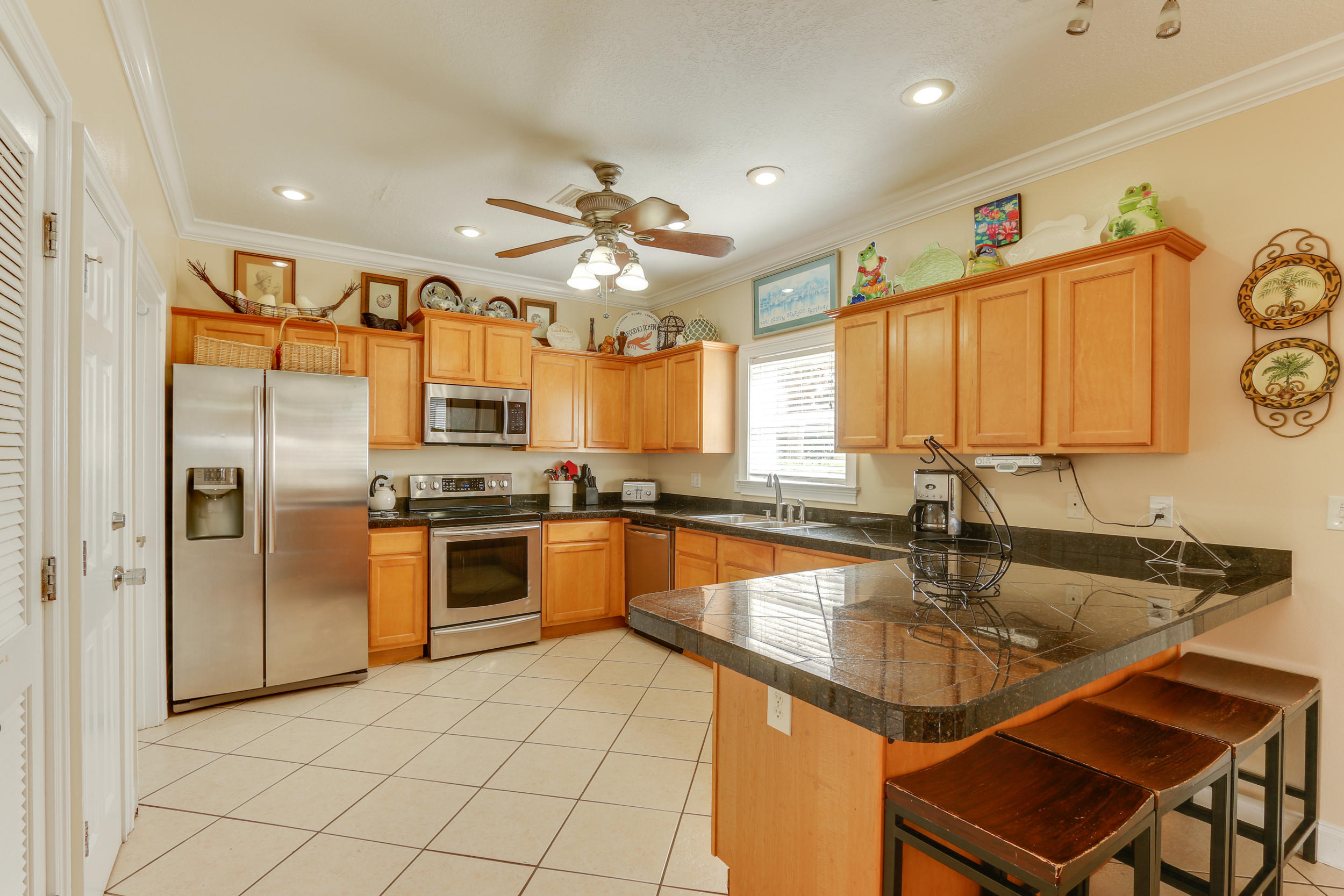 CRYSTAL BEACH - Residential